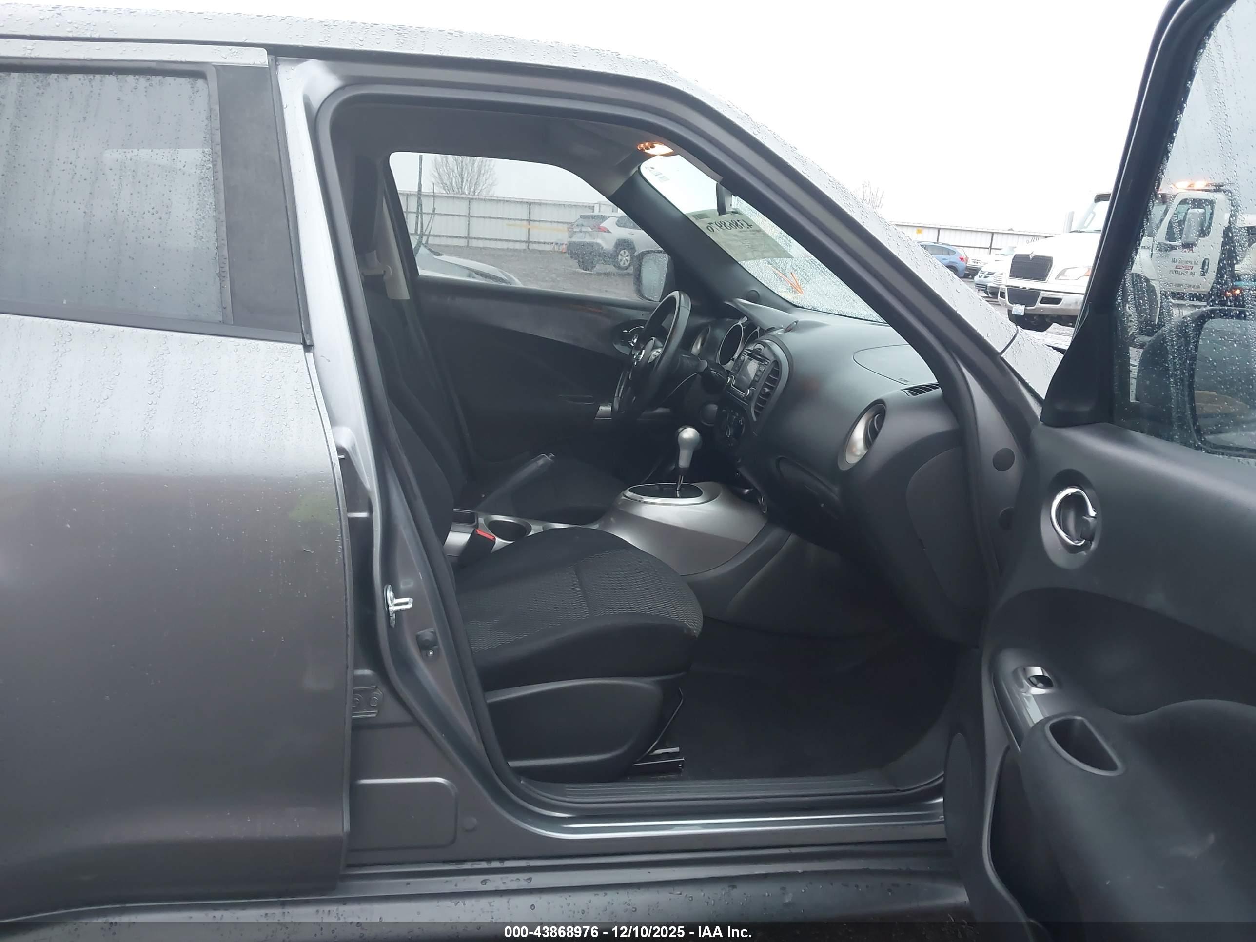 NISSAN JUKE image 5