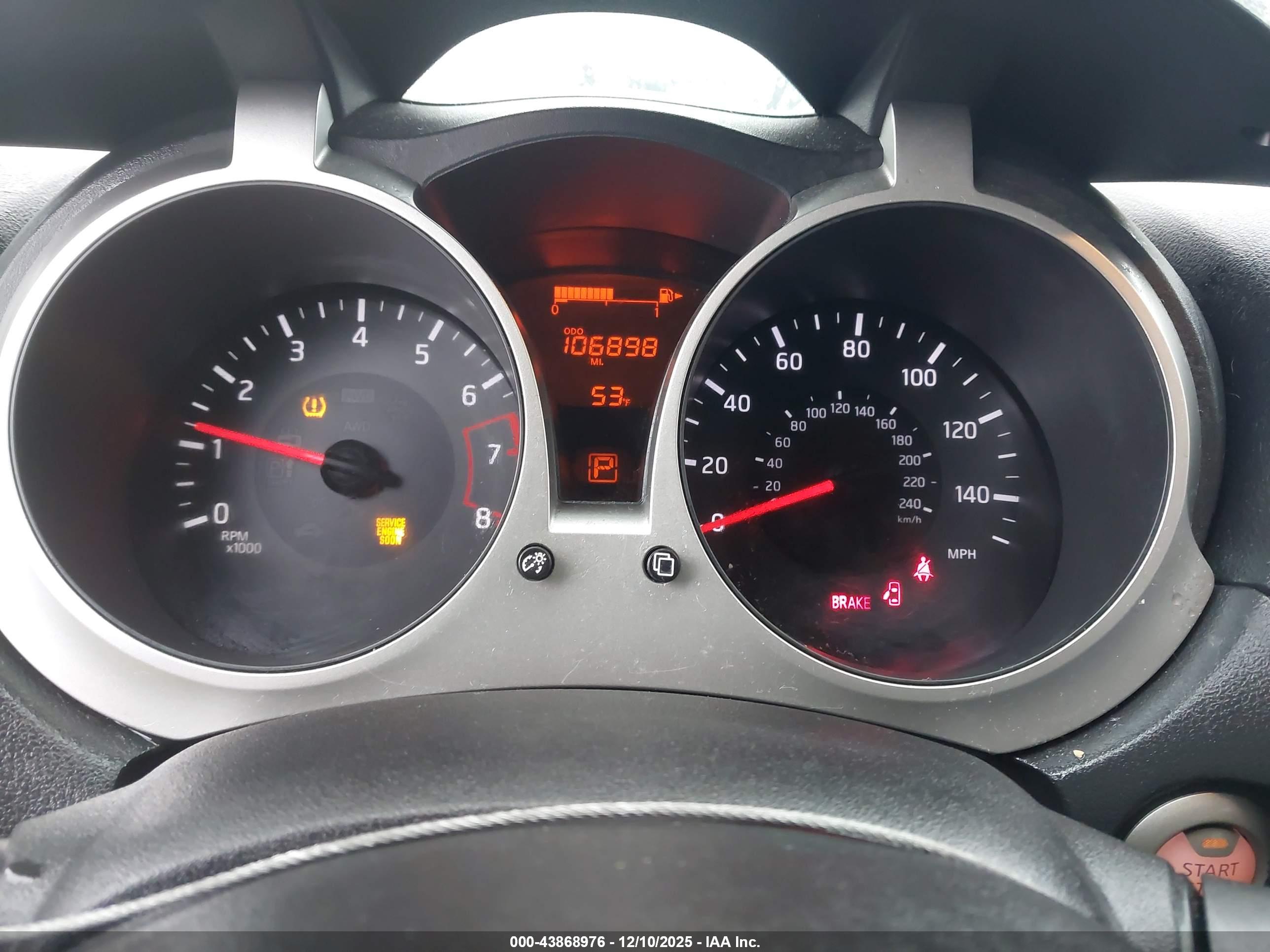 NISSAN JUKE image 7