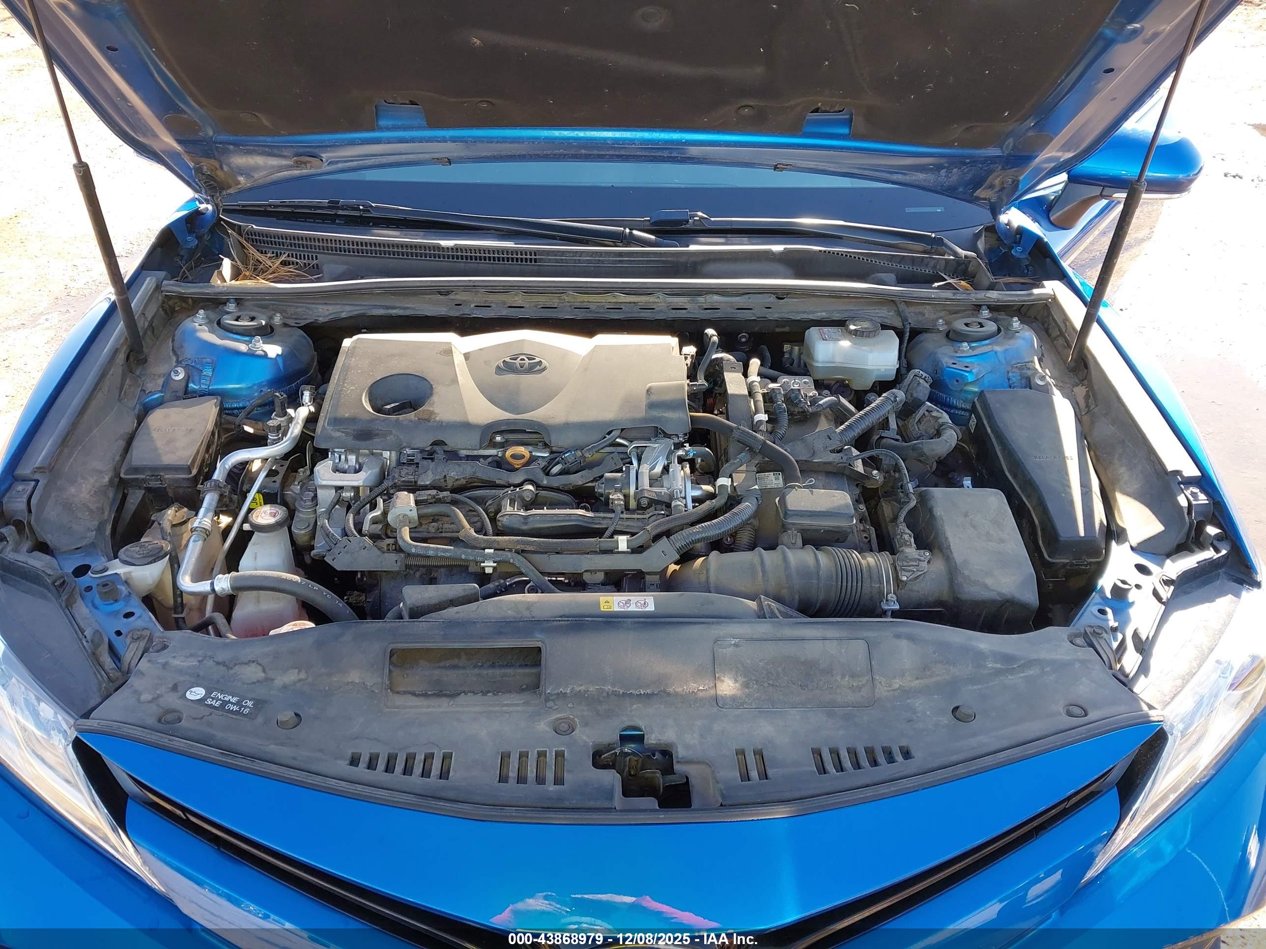 TOYOTA CAMRY image 10
