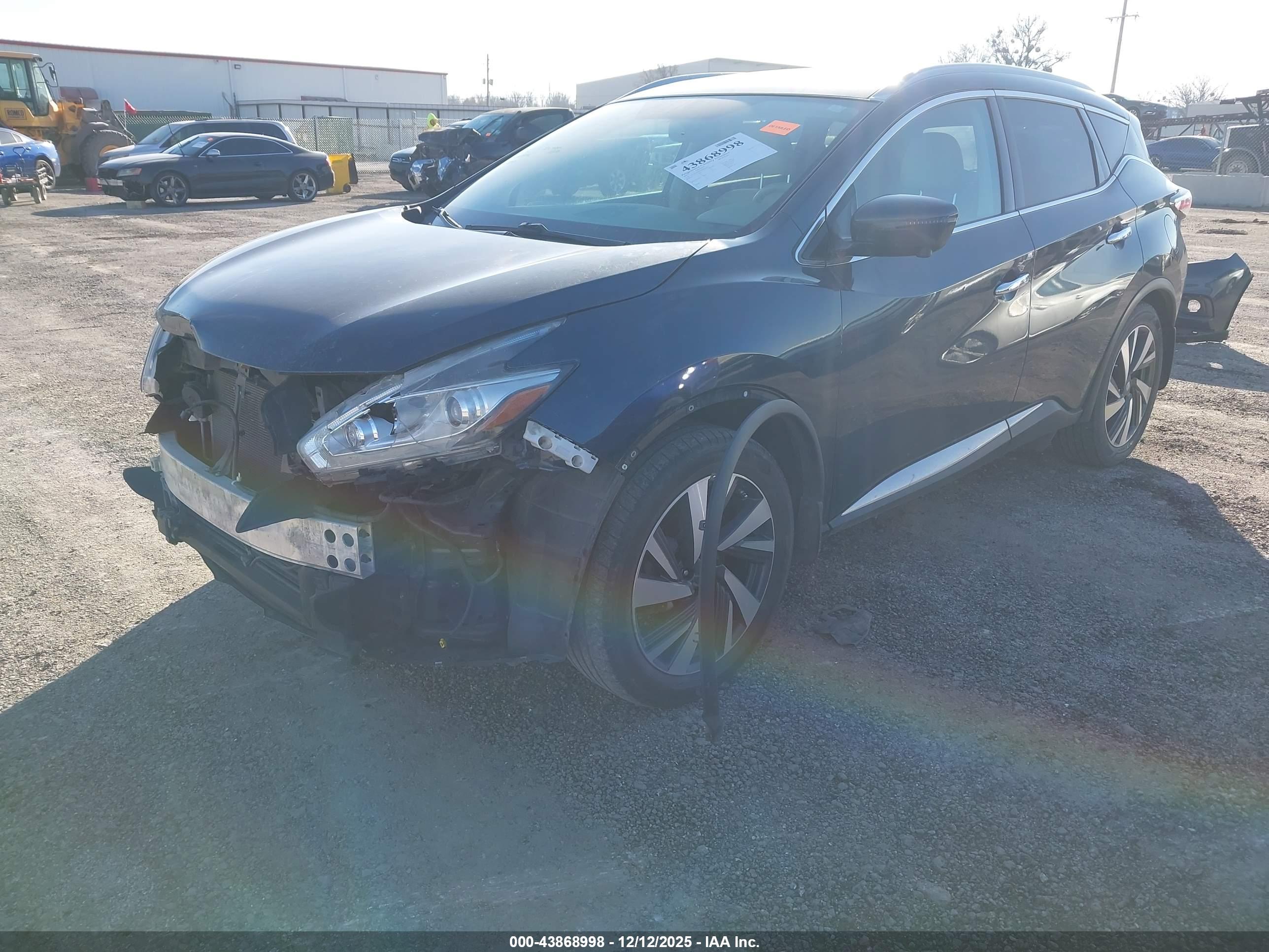 NISSAN MURANO image 2