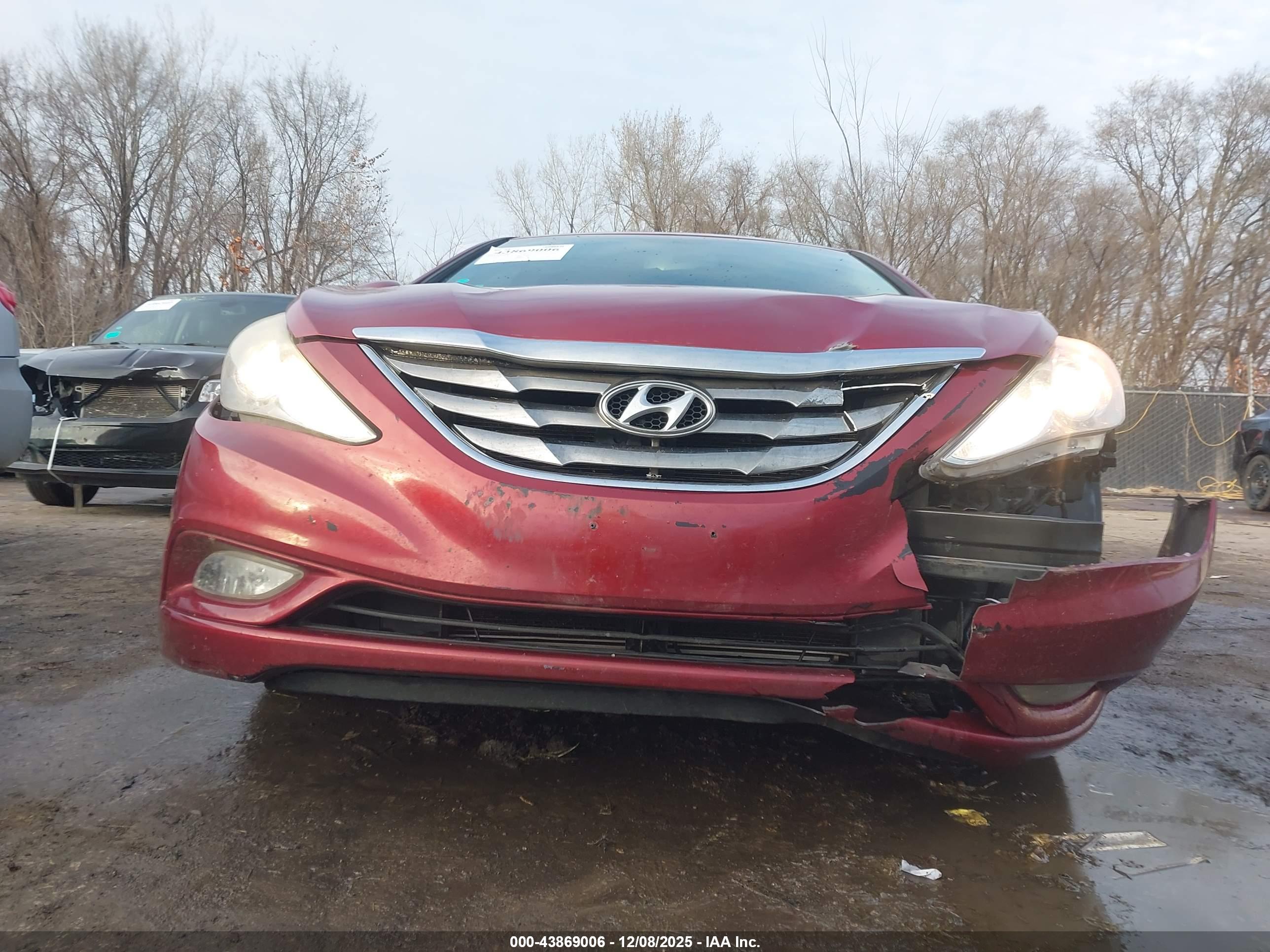HYUNDAI SONATA image 6