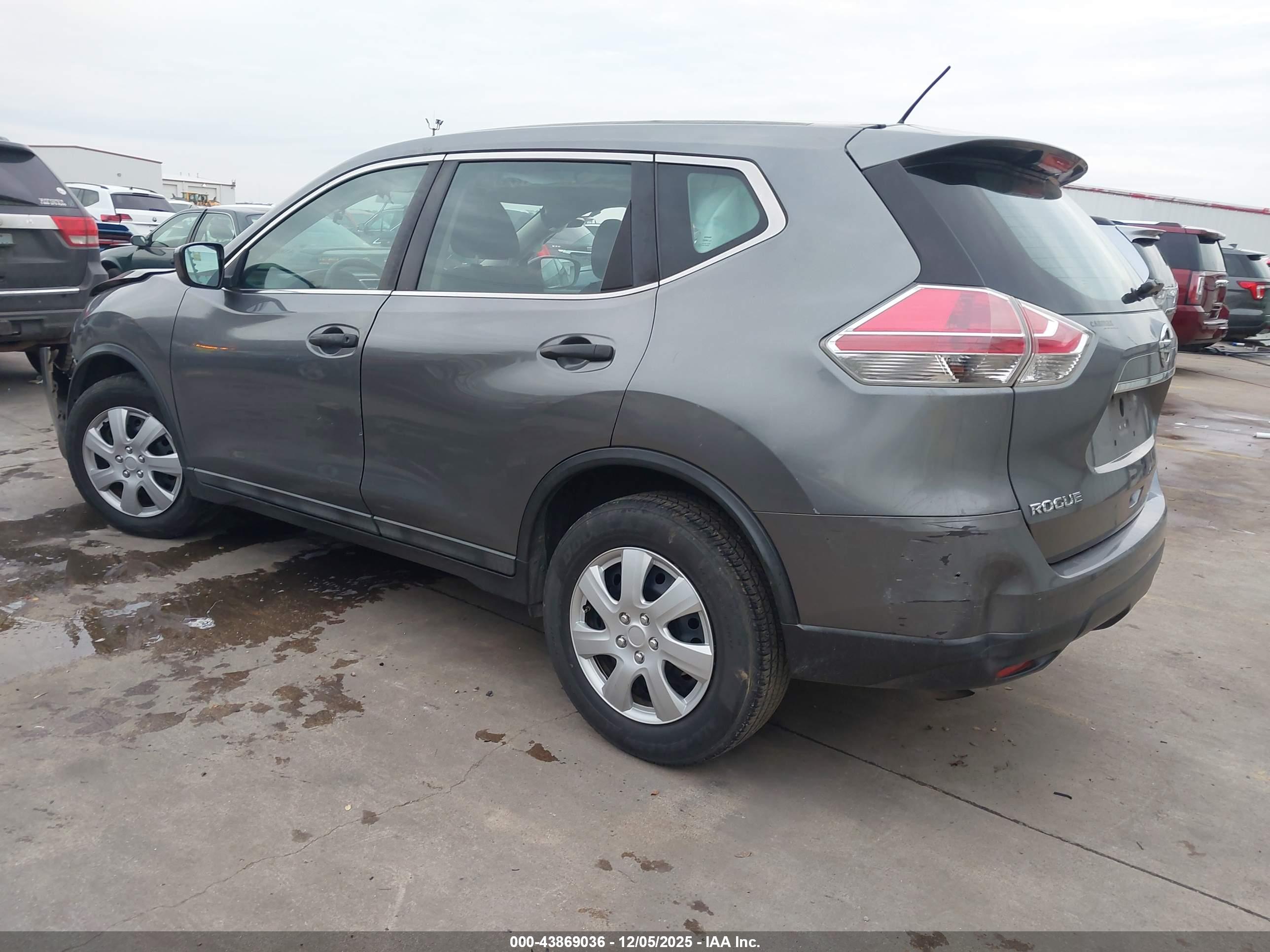 NISSAN ROGUE image 3