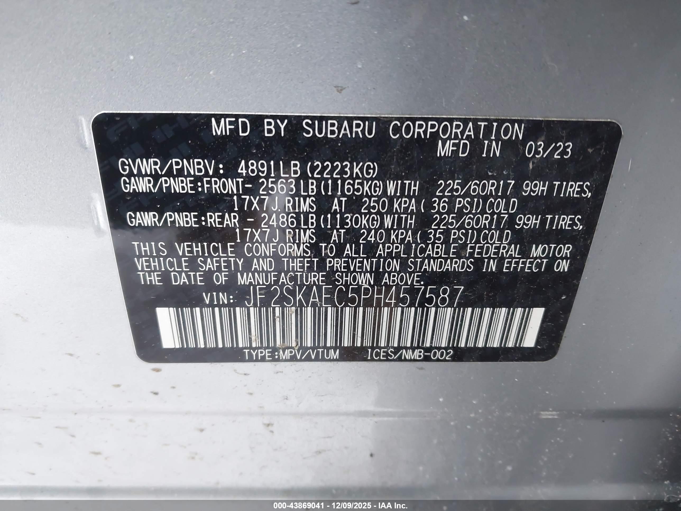 SUBARU FORESTER image 9