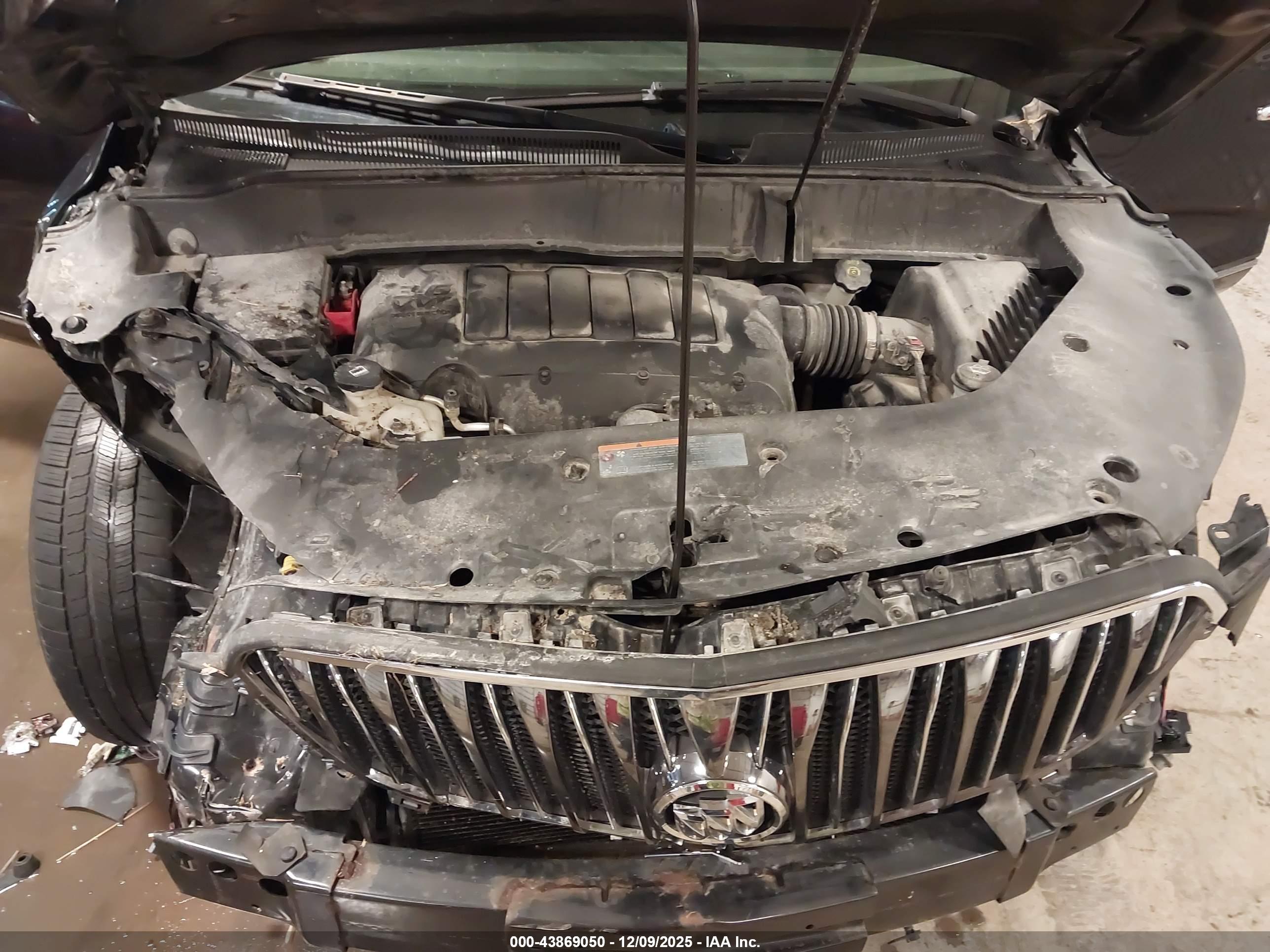 BUICK ENCLAVE image 10