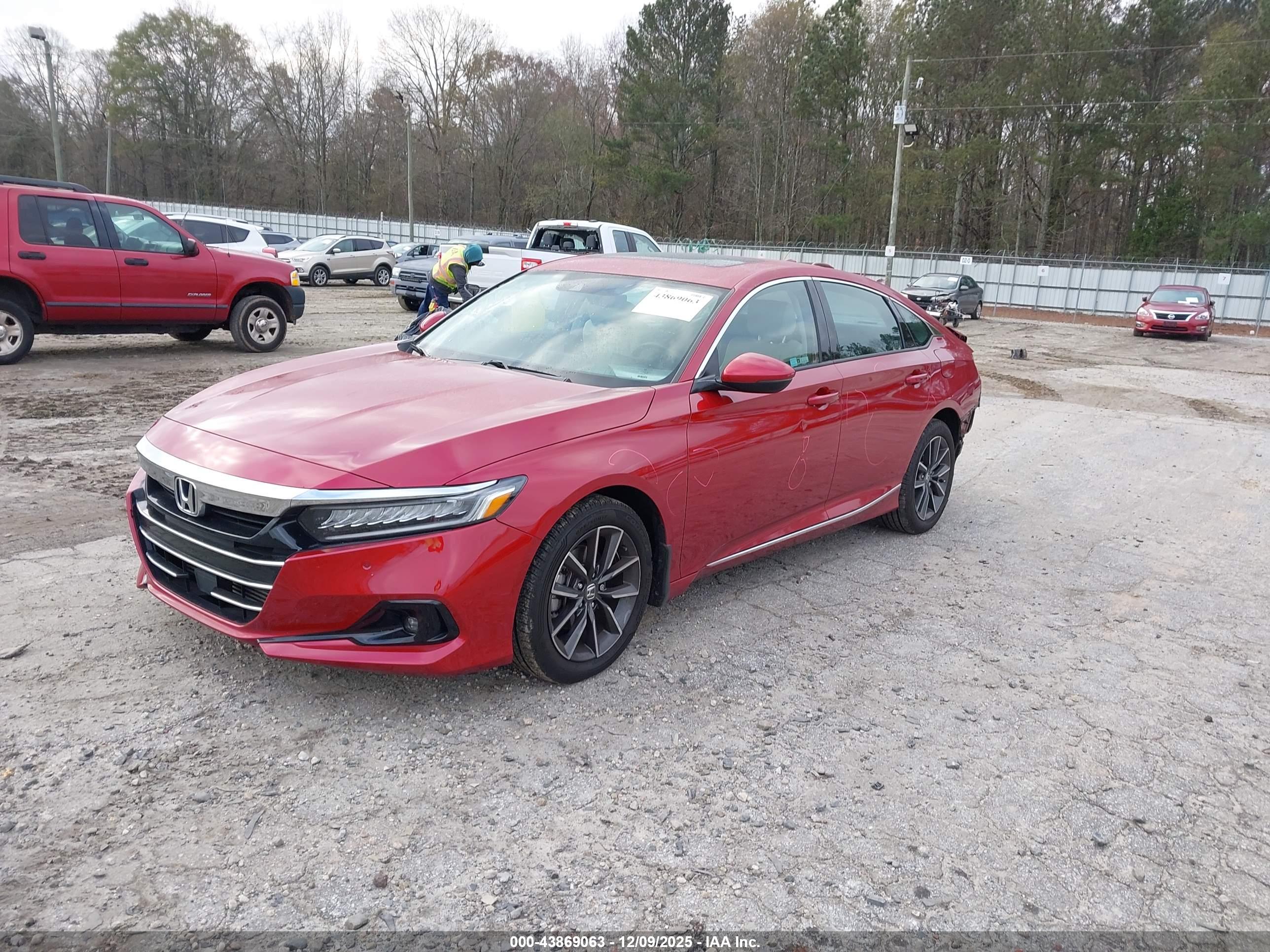 HONDA ACCORD image 2