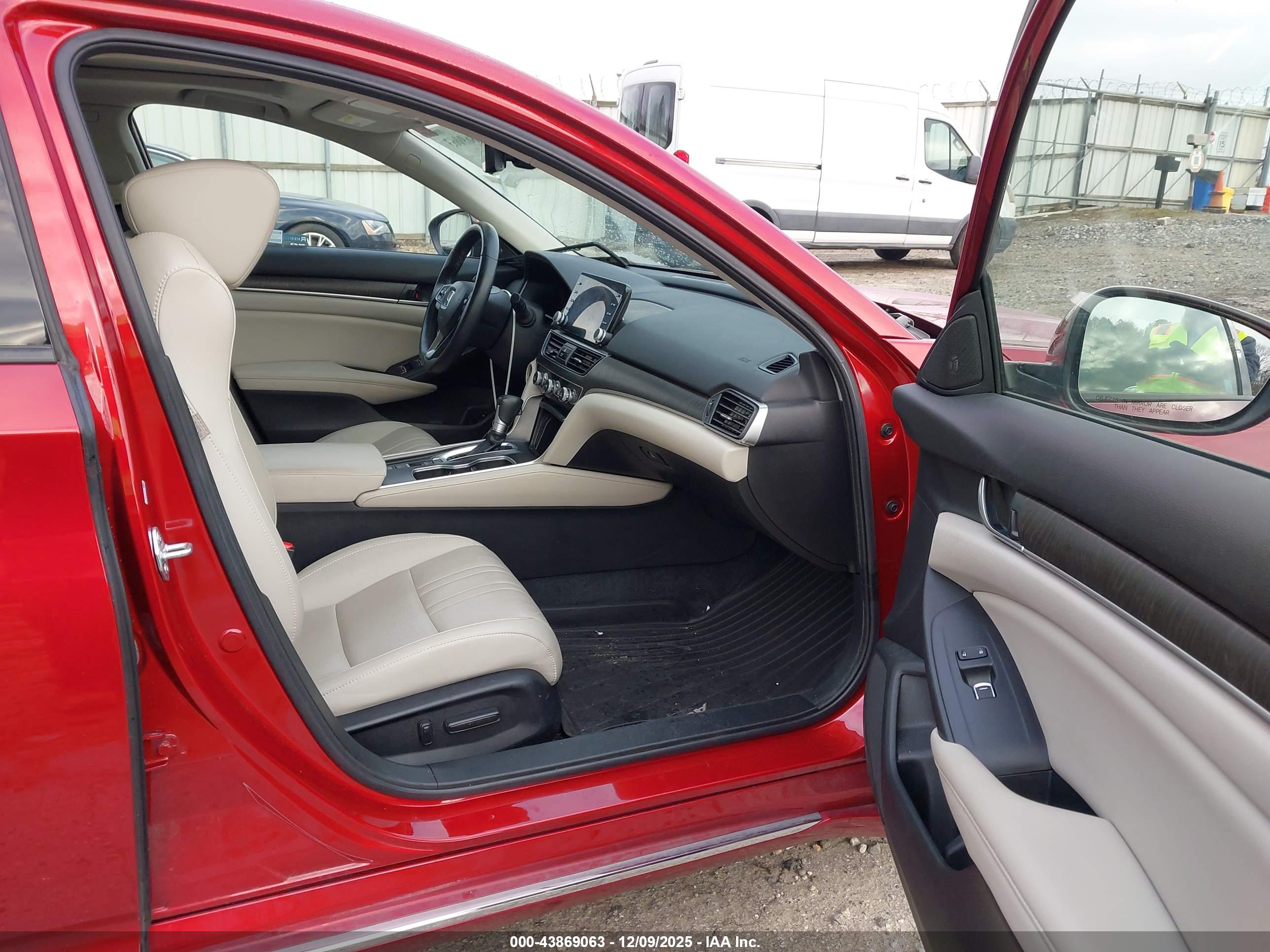 HONDA ACCORD image 5