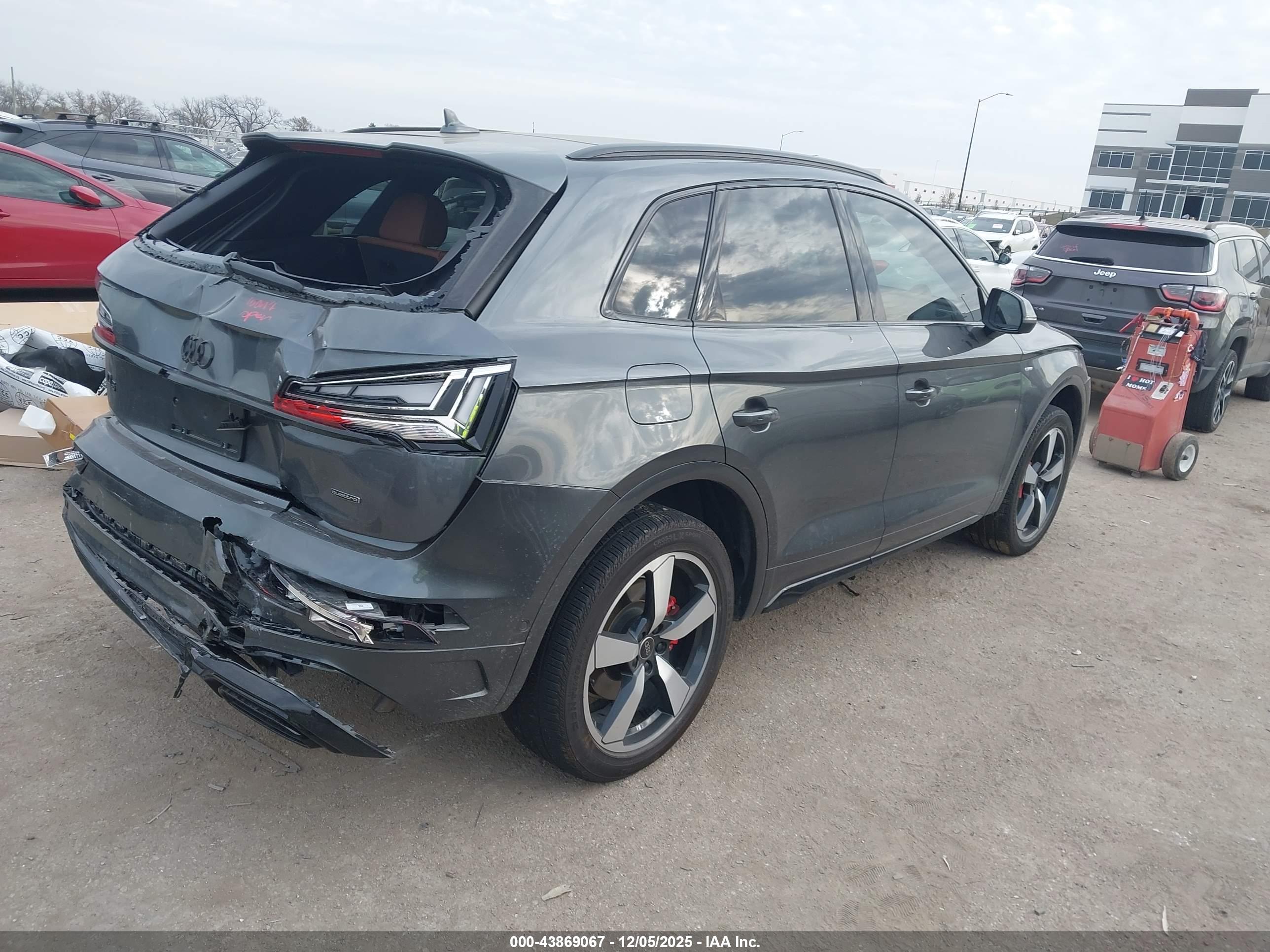 AUDI Q5 image 4