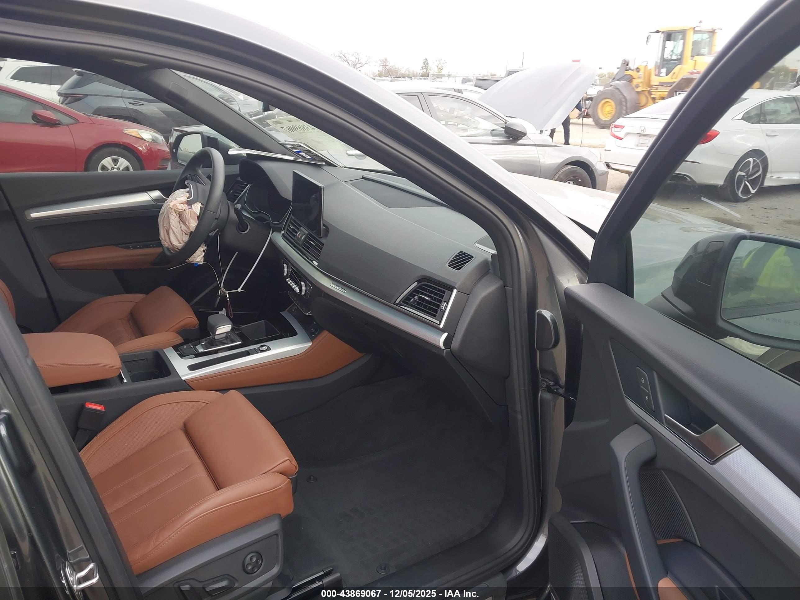 AUDI Q5 image 5
