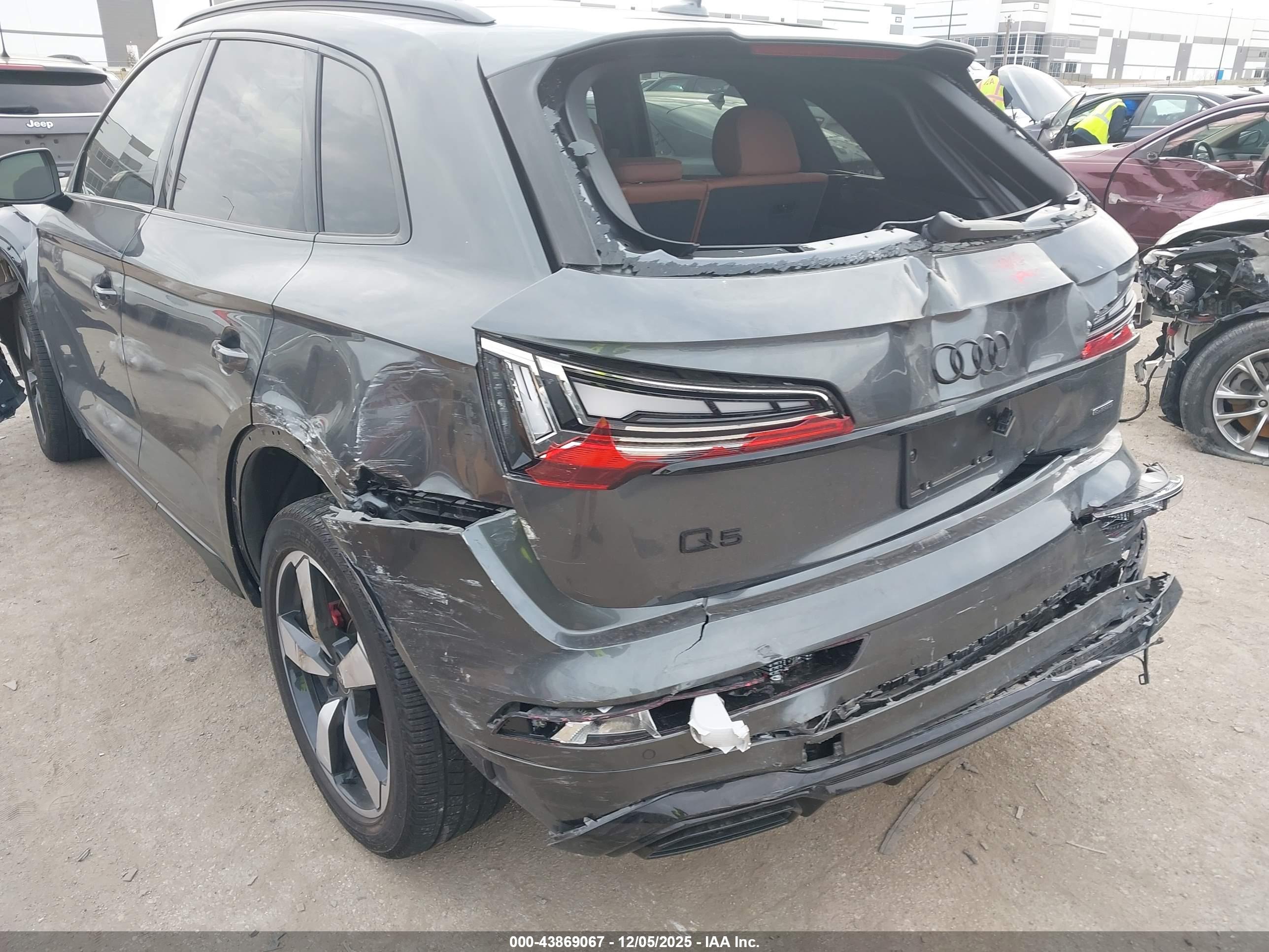 AUDI Q5 image 6
