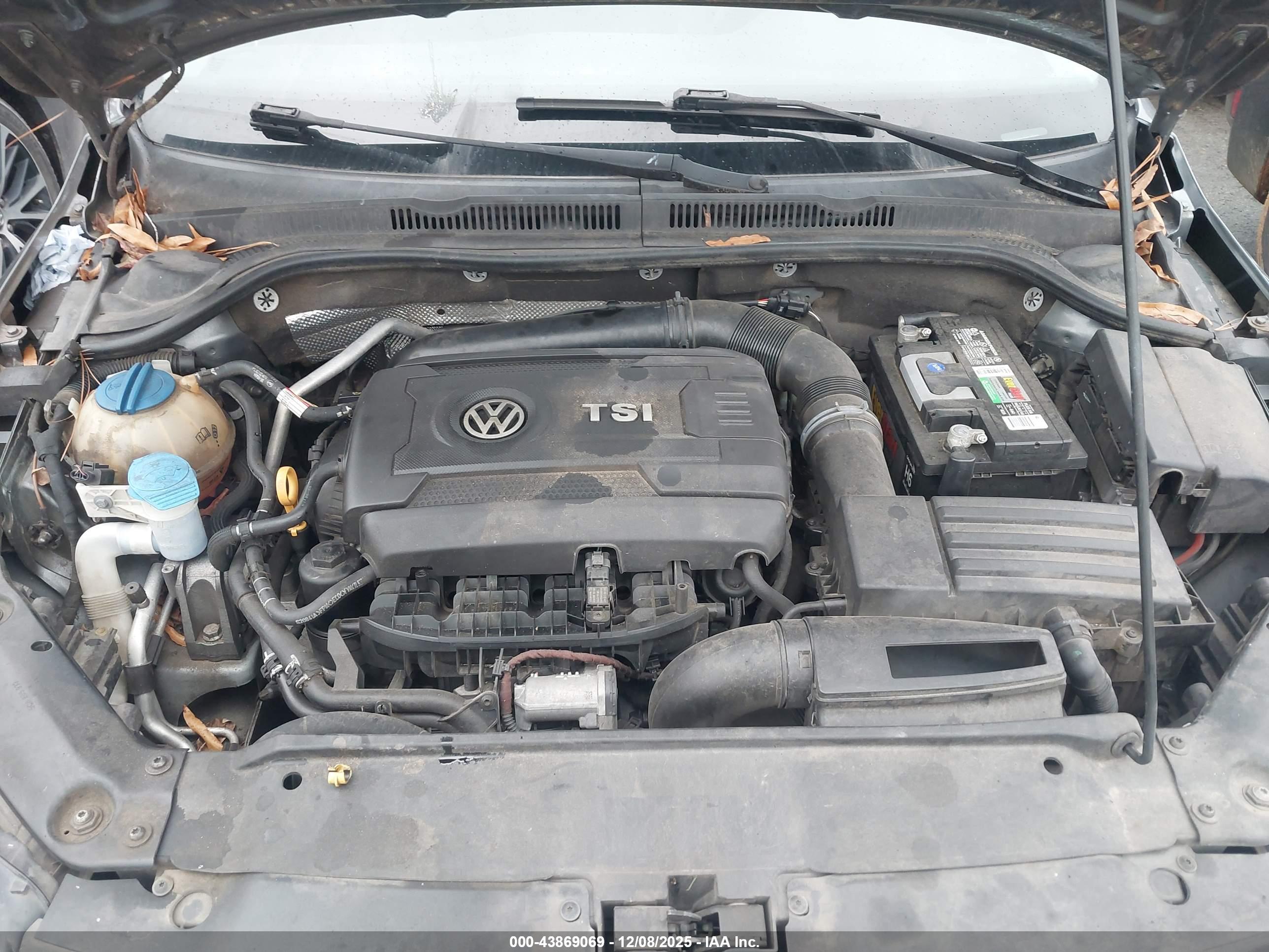 VOLKSWAGEN JETTA image 10