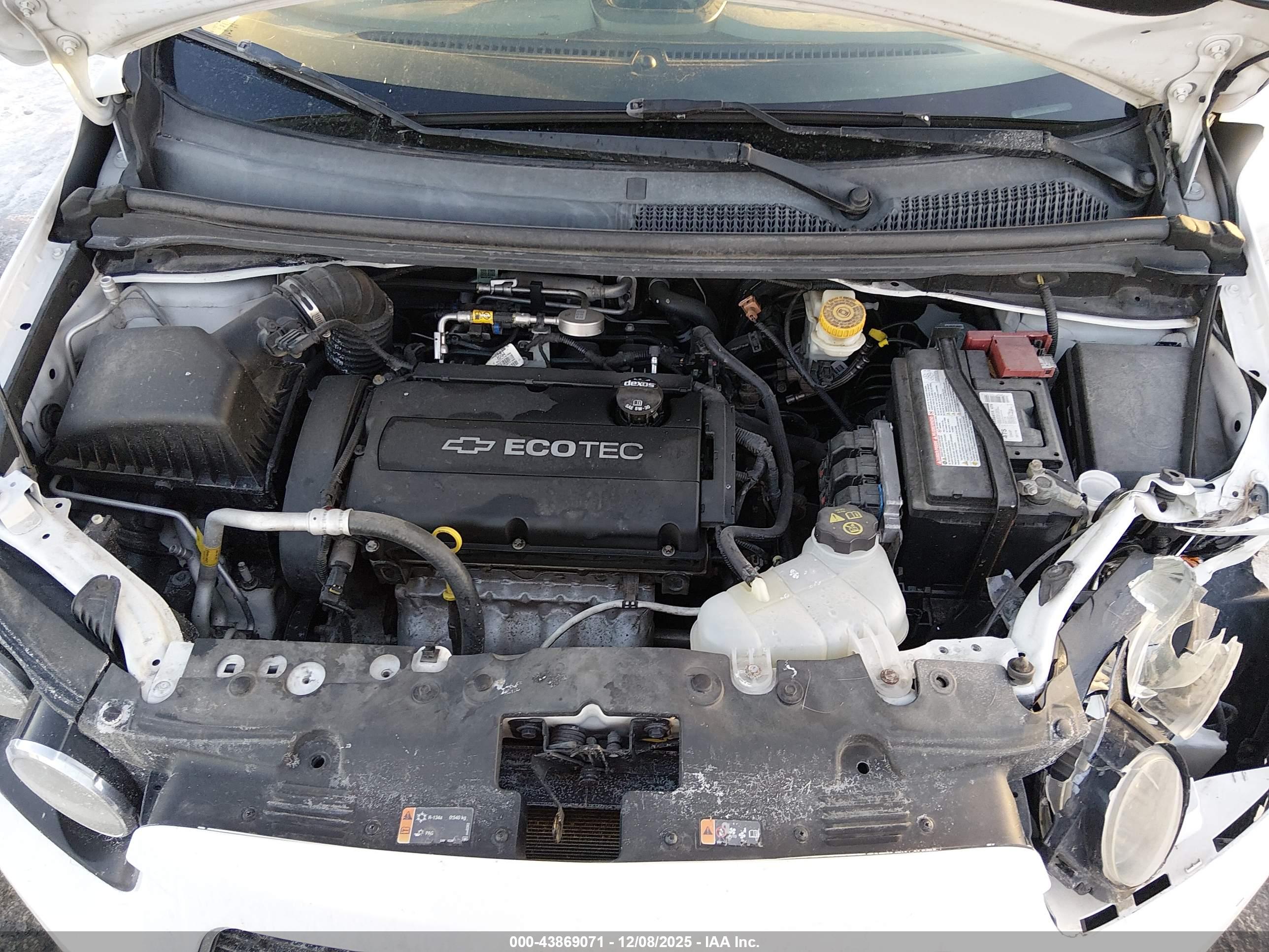 CHEVROLET SONIC image 10