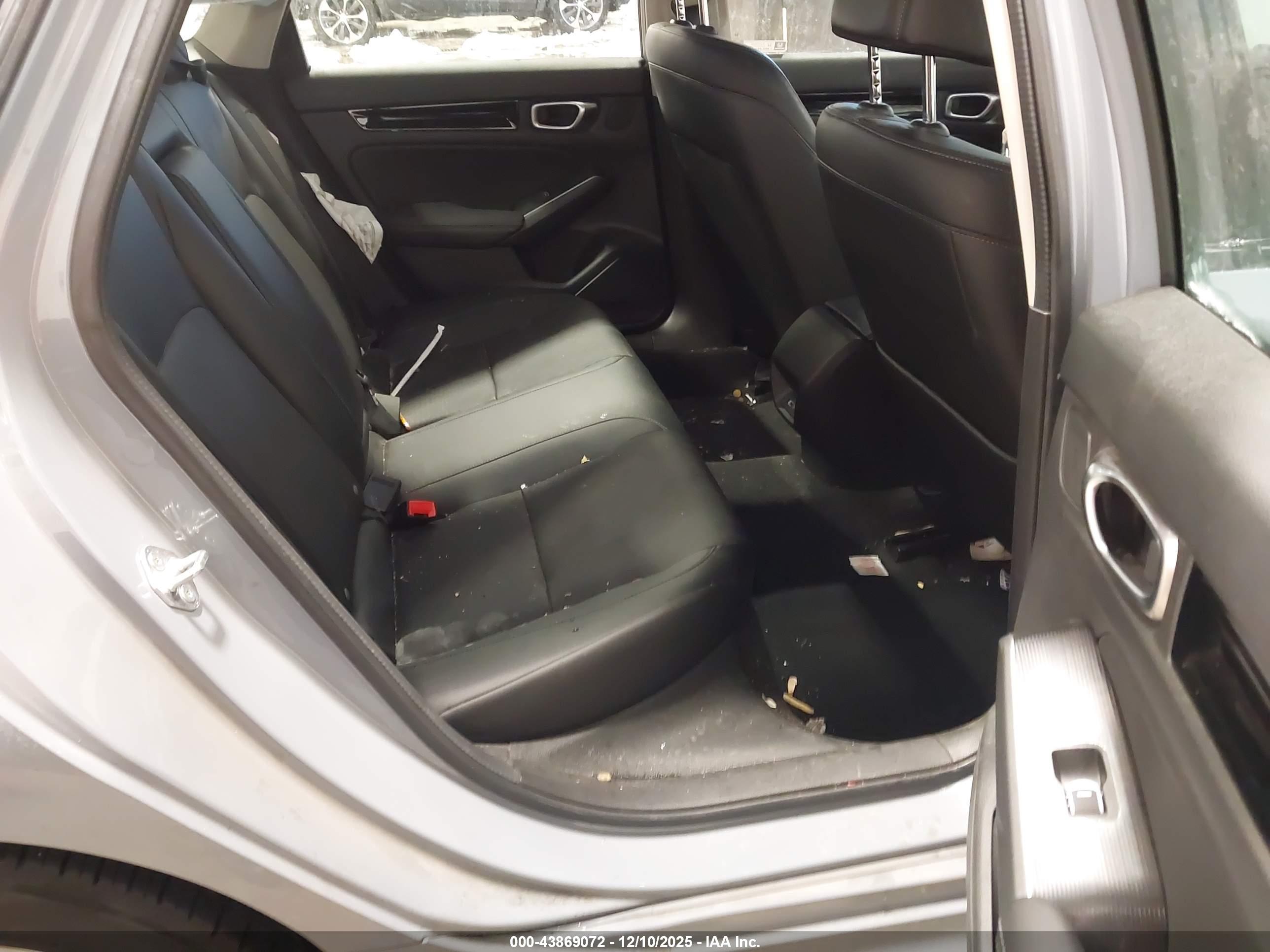 HONDA CIVIC image 8
