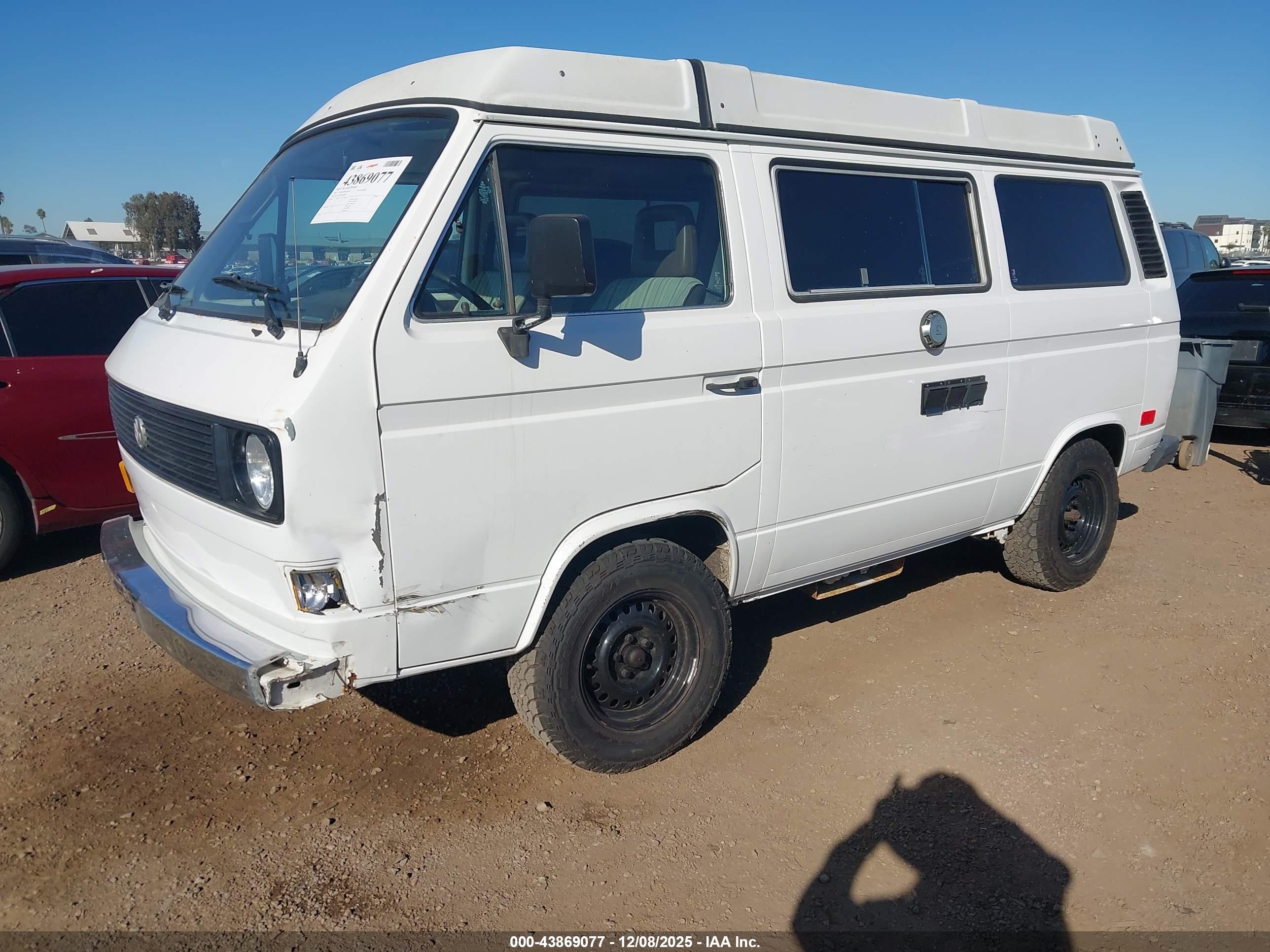 VOLKSWAGEN VANAGON image 2