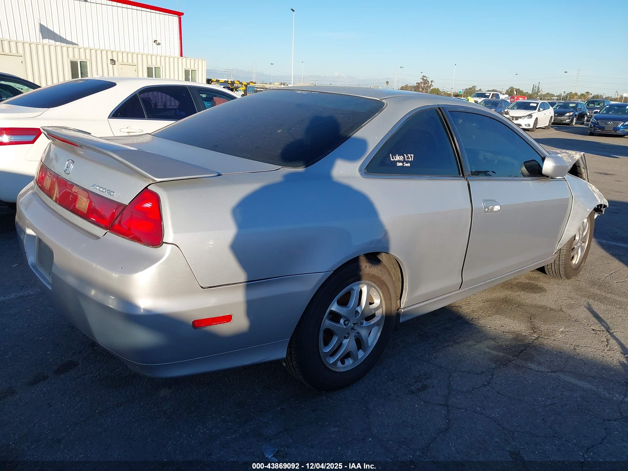 HONDA ACCORD image 4