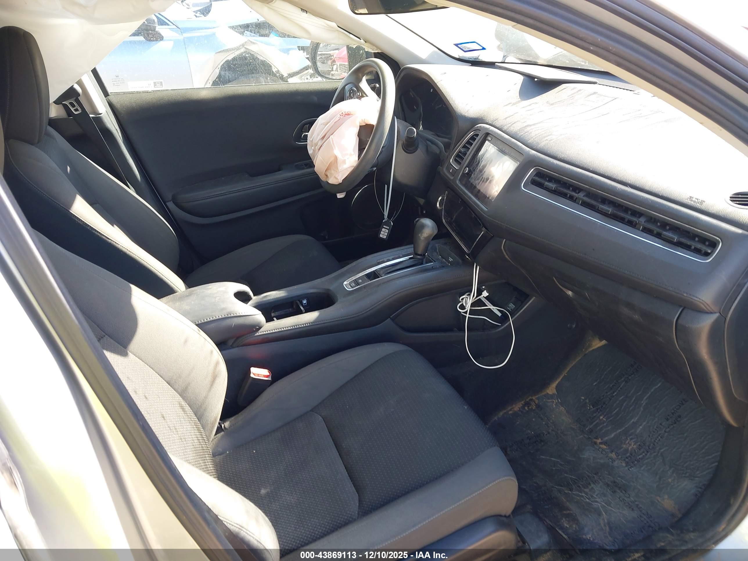 HONDA HR-V image 5