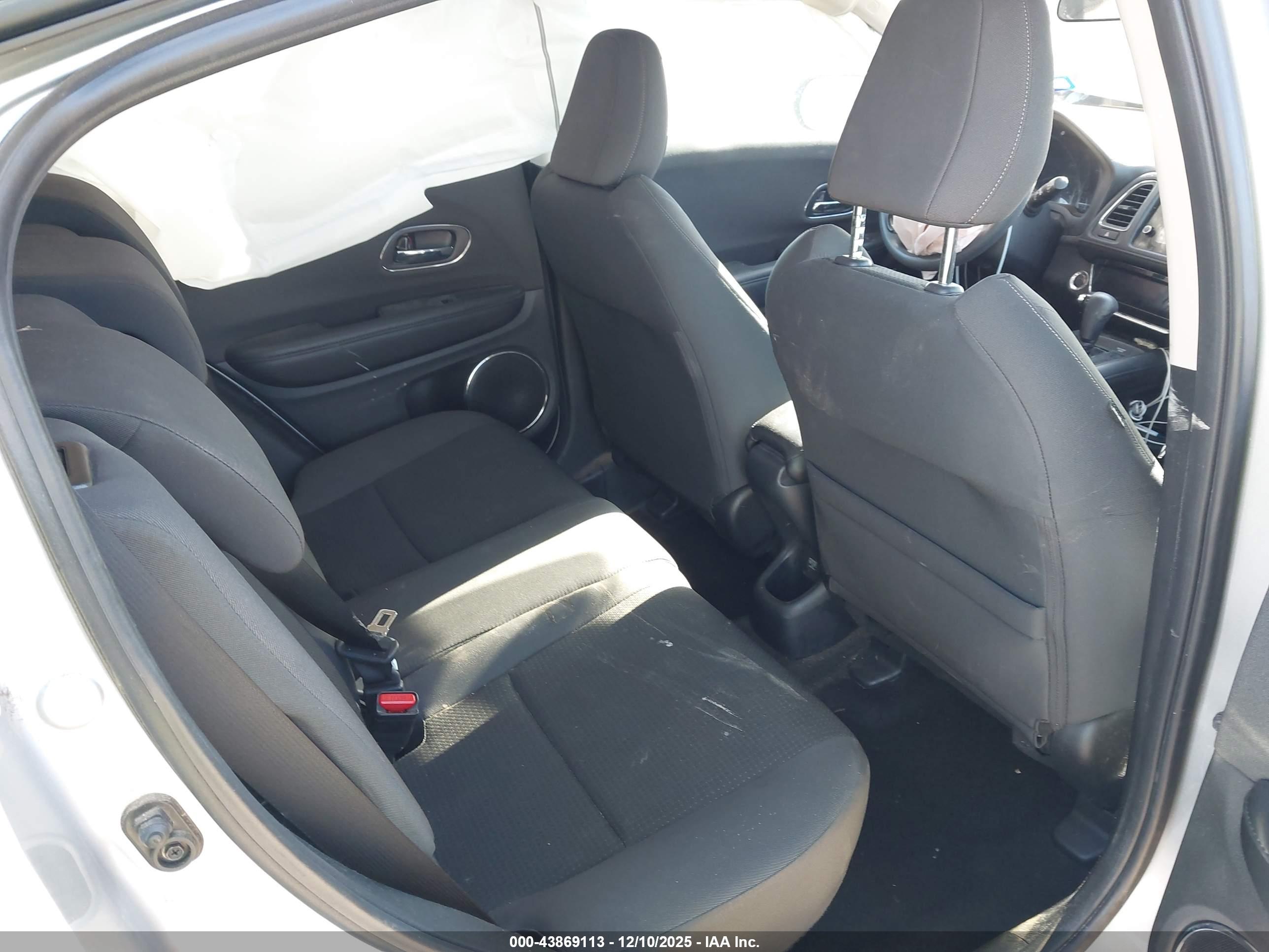 HONDA HR-V image 8