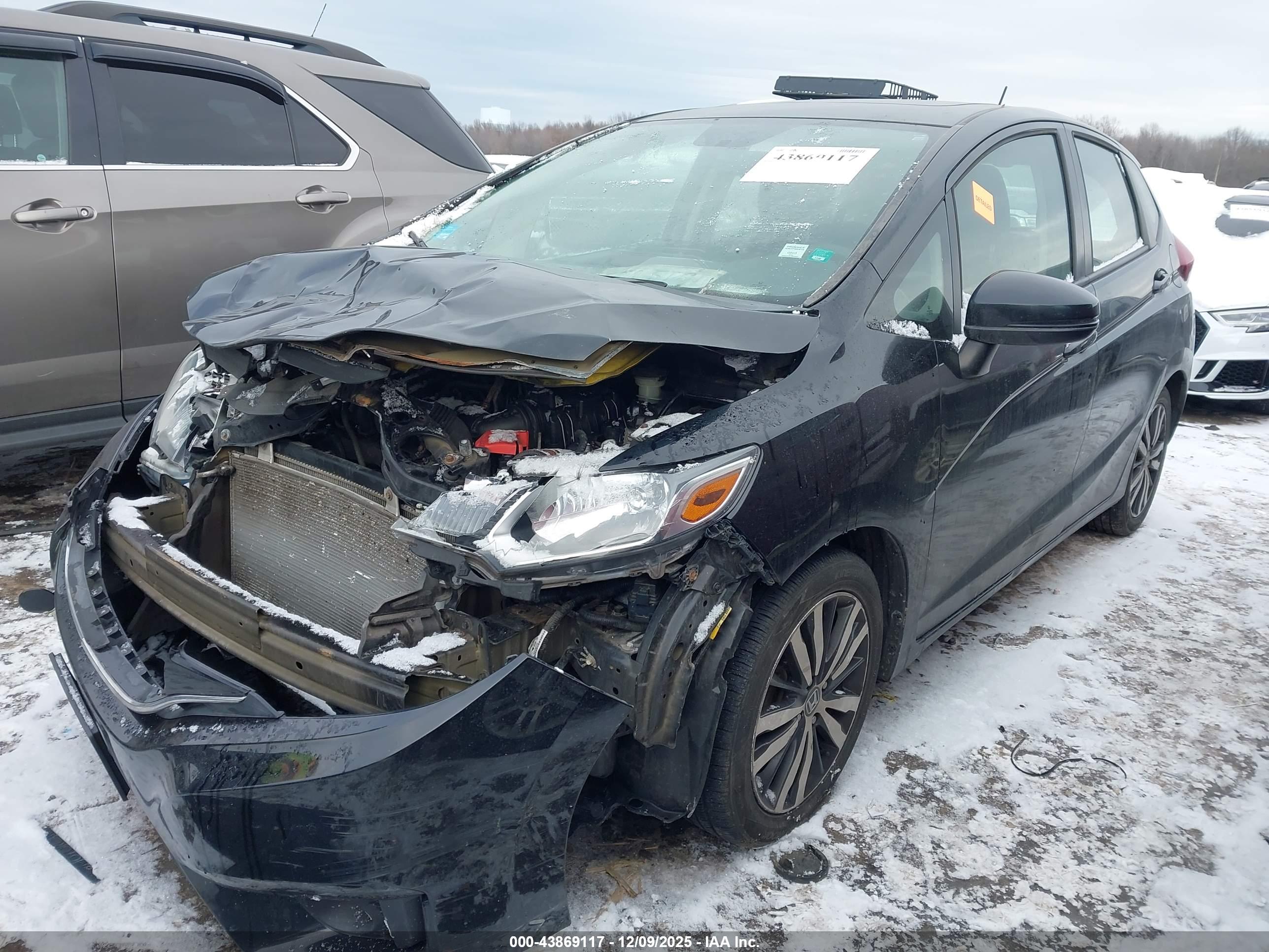 HONDA FIT image 2