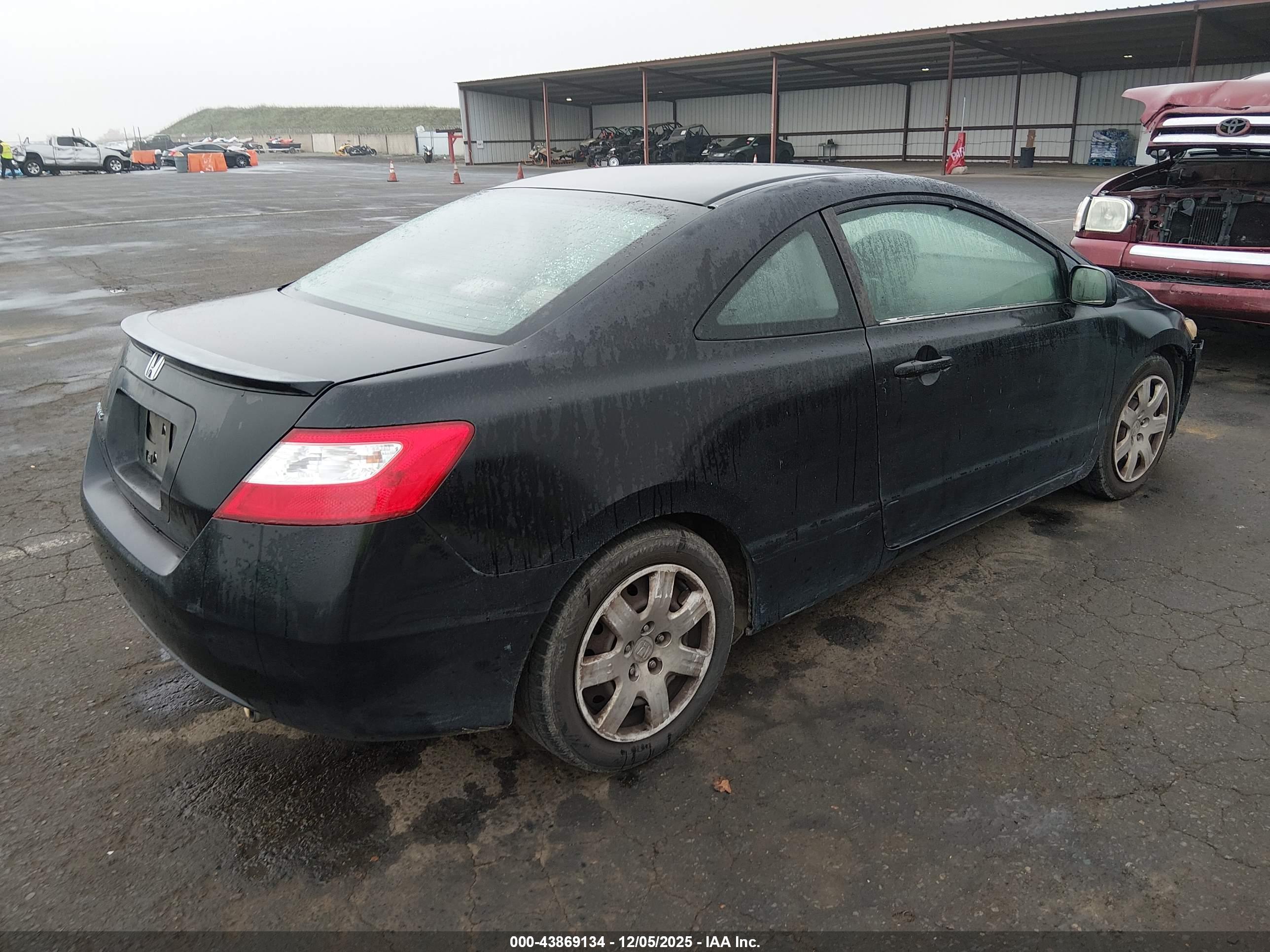 HONDA CIVIC image 4