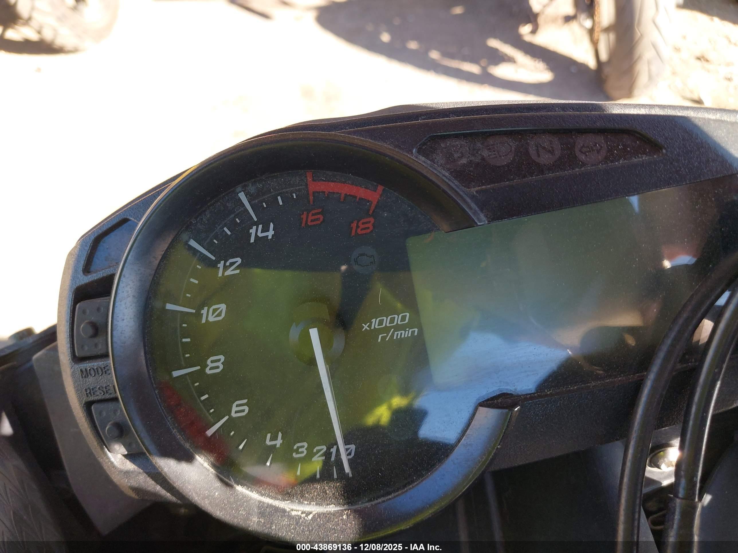 KAWASAKI ZX636 image 7