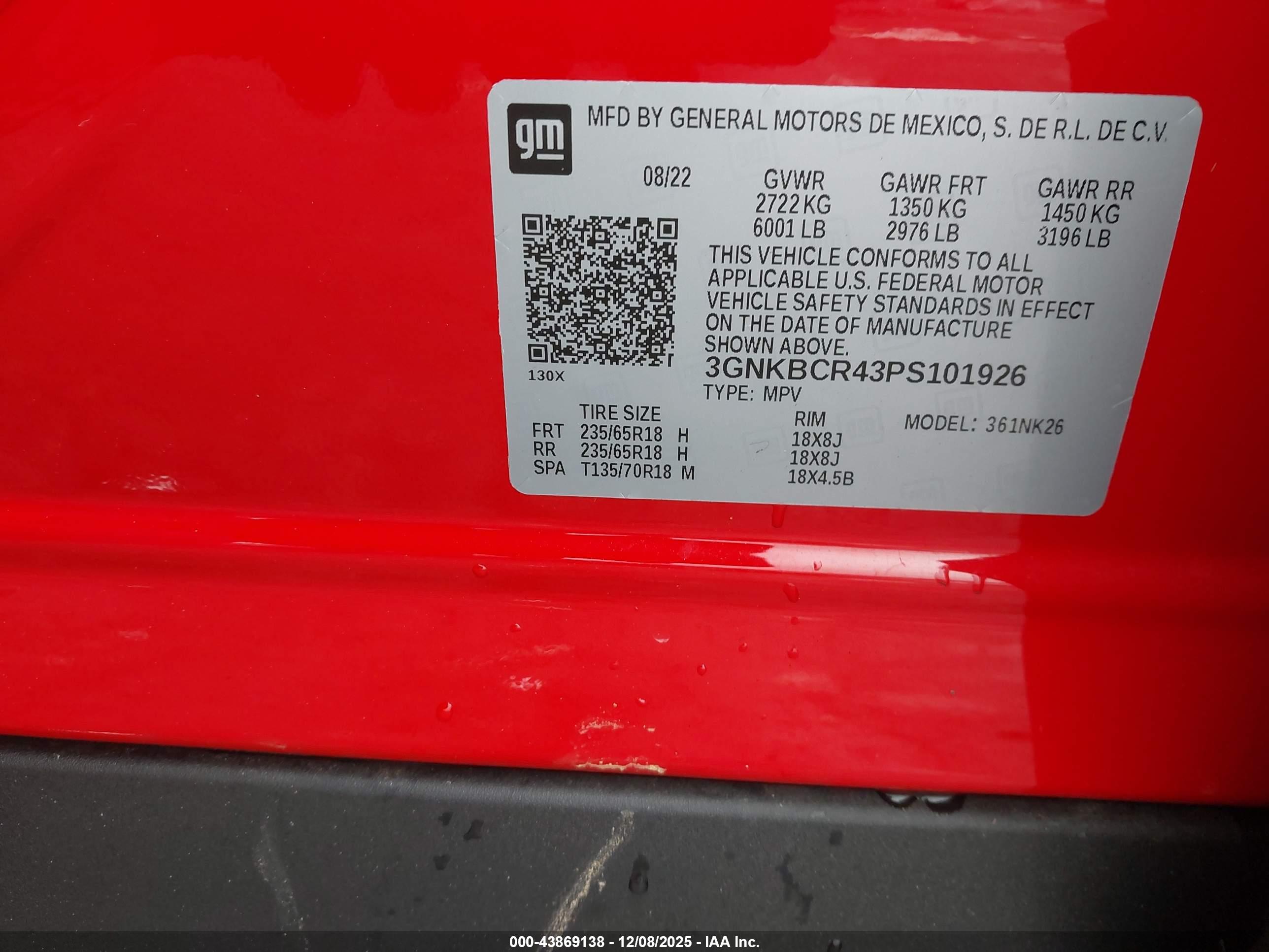 CHEVROLET BLAZER image 9