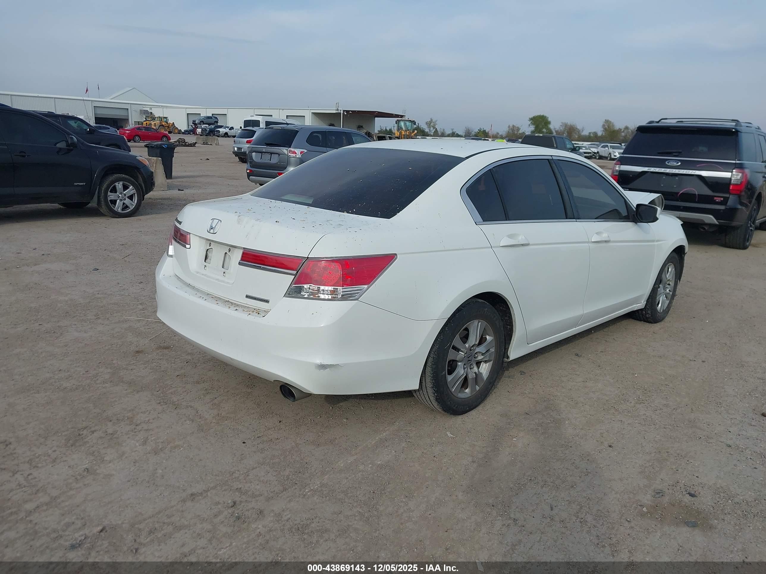 HONDA ACCORD image 4