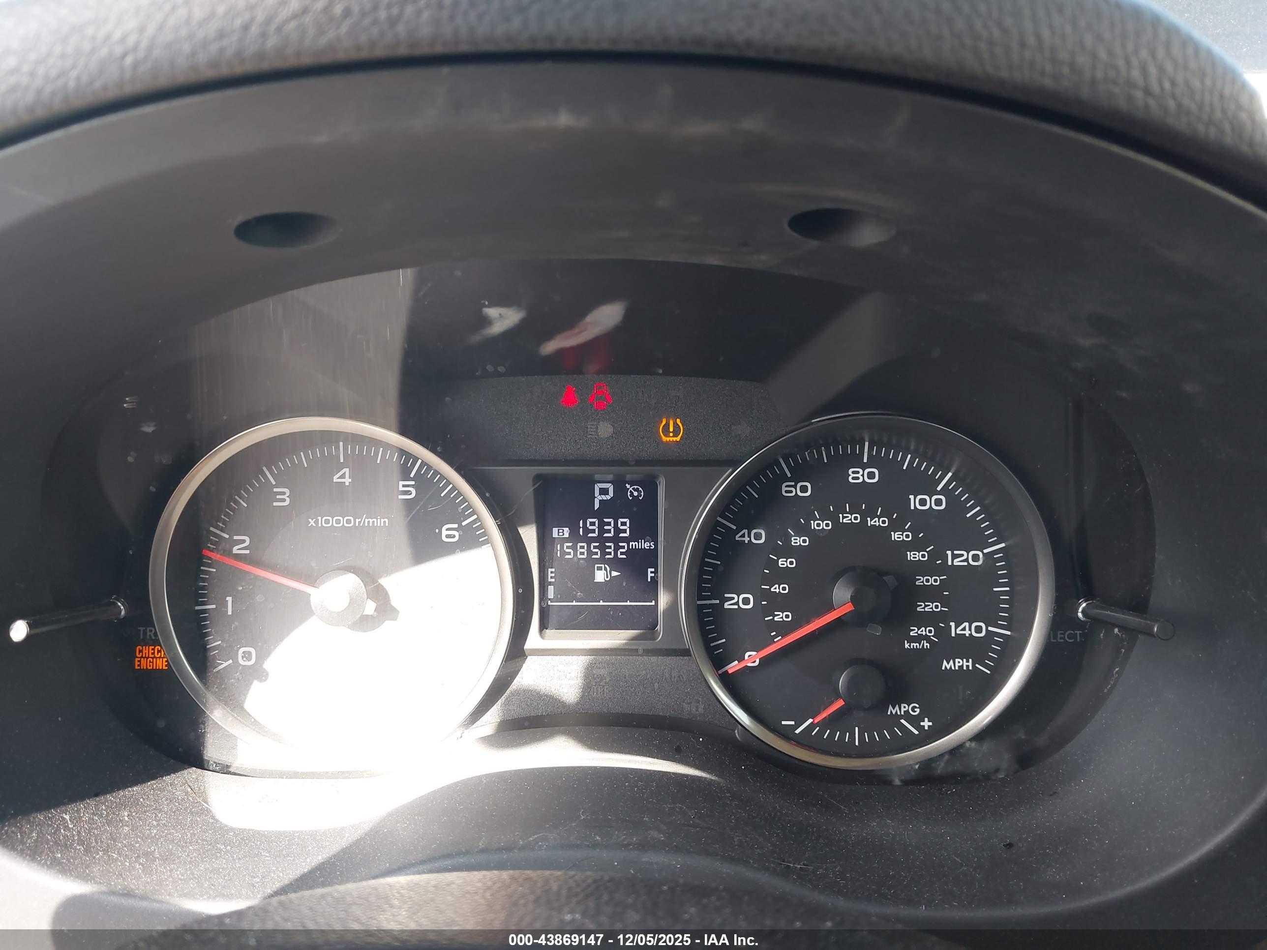 SUBARU IMPREZA image 7