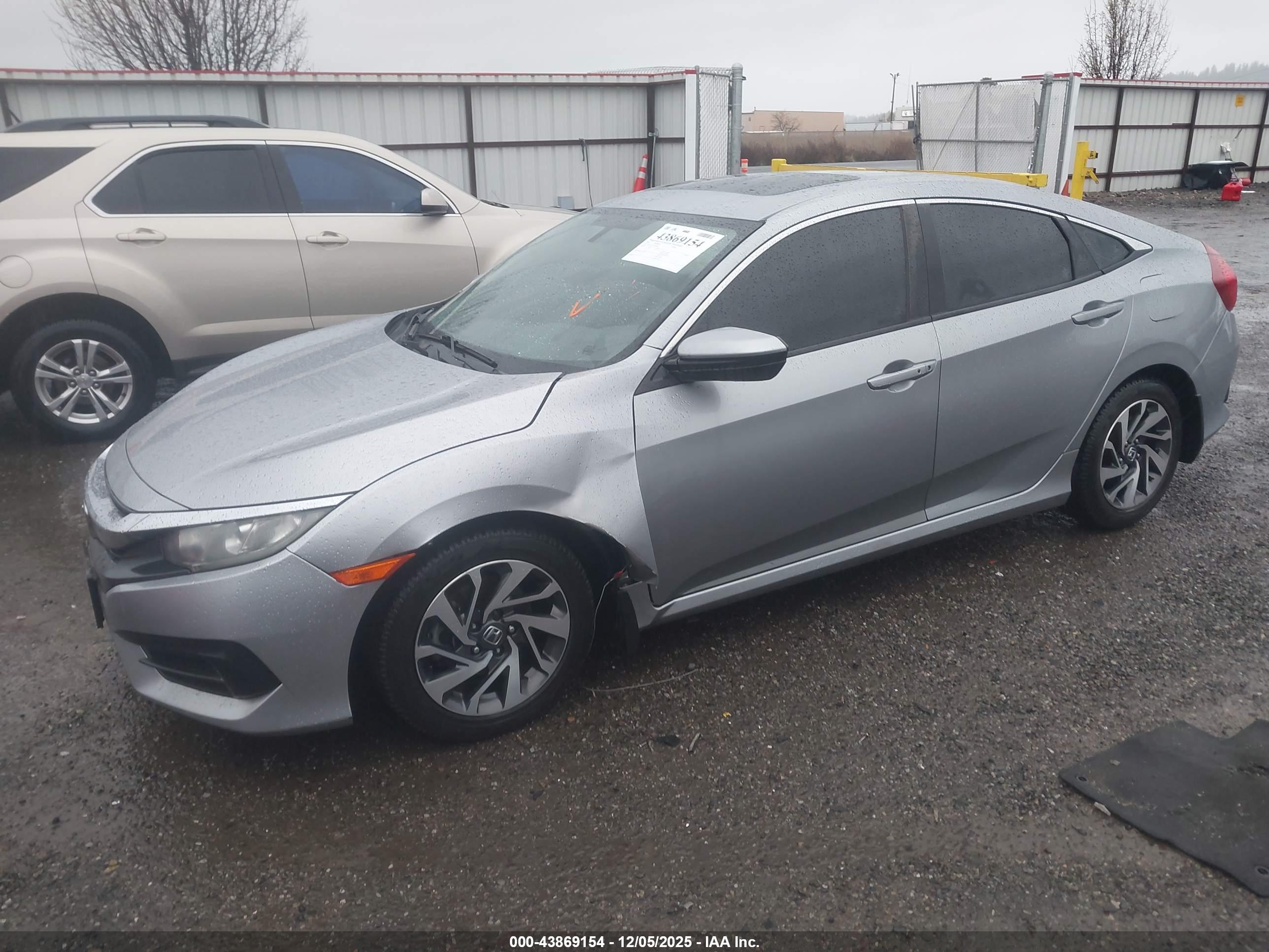 HONDA CIVIC image 2