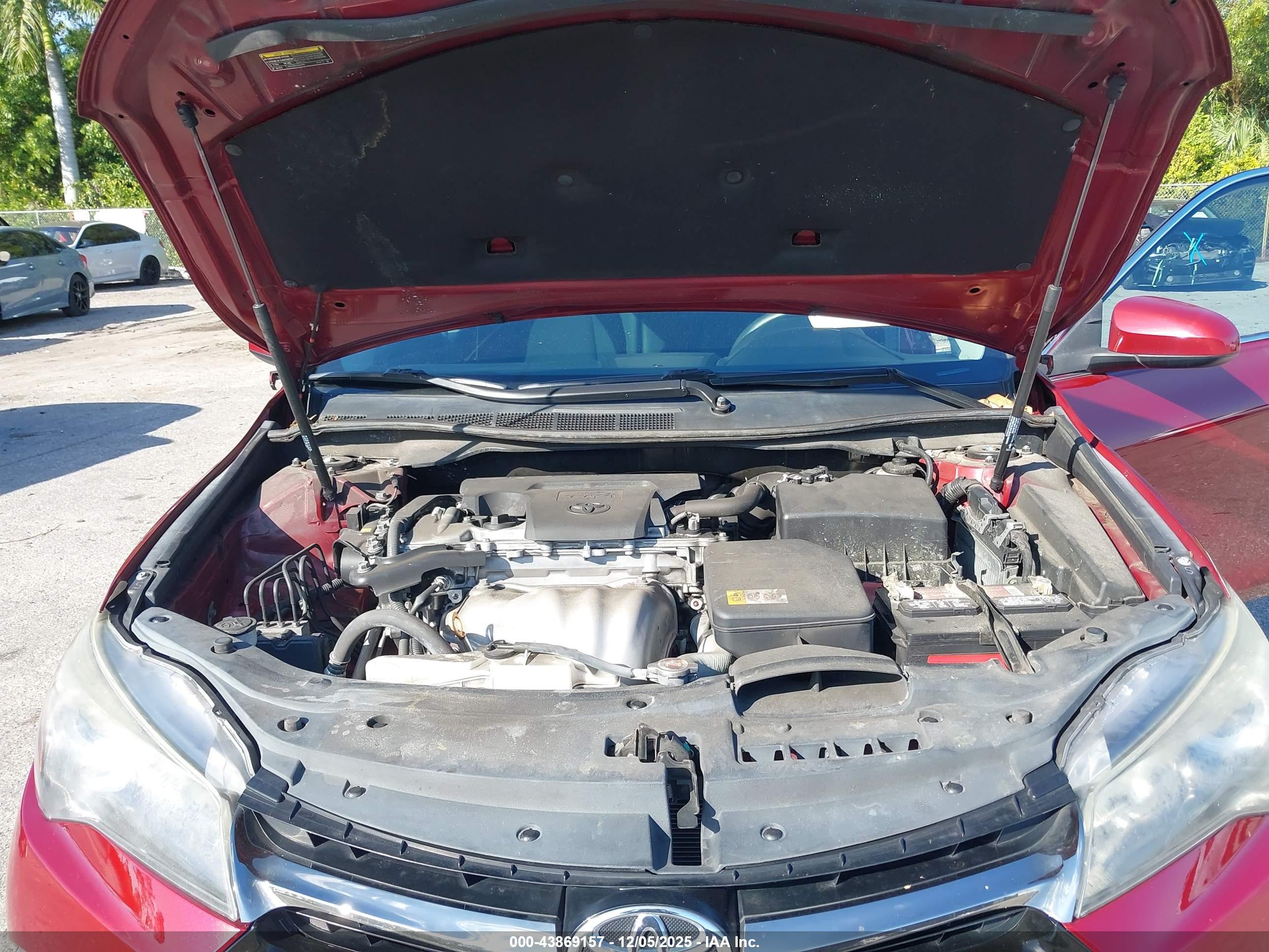 TOYOTA CAMRY image 10