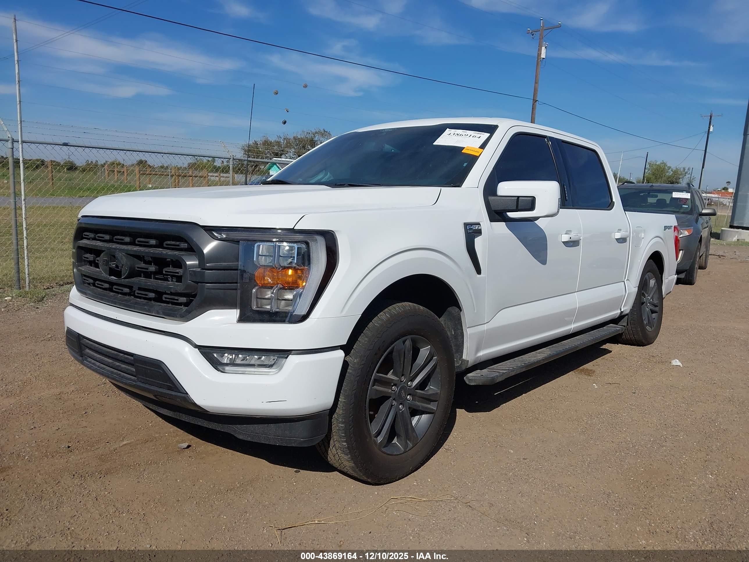 FORD F-150 image 2