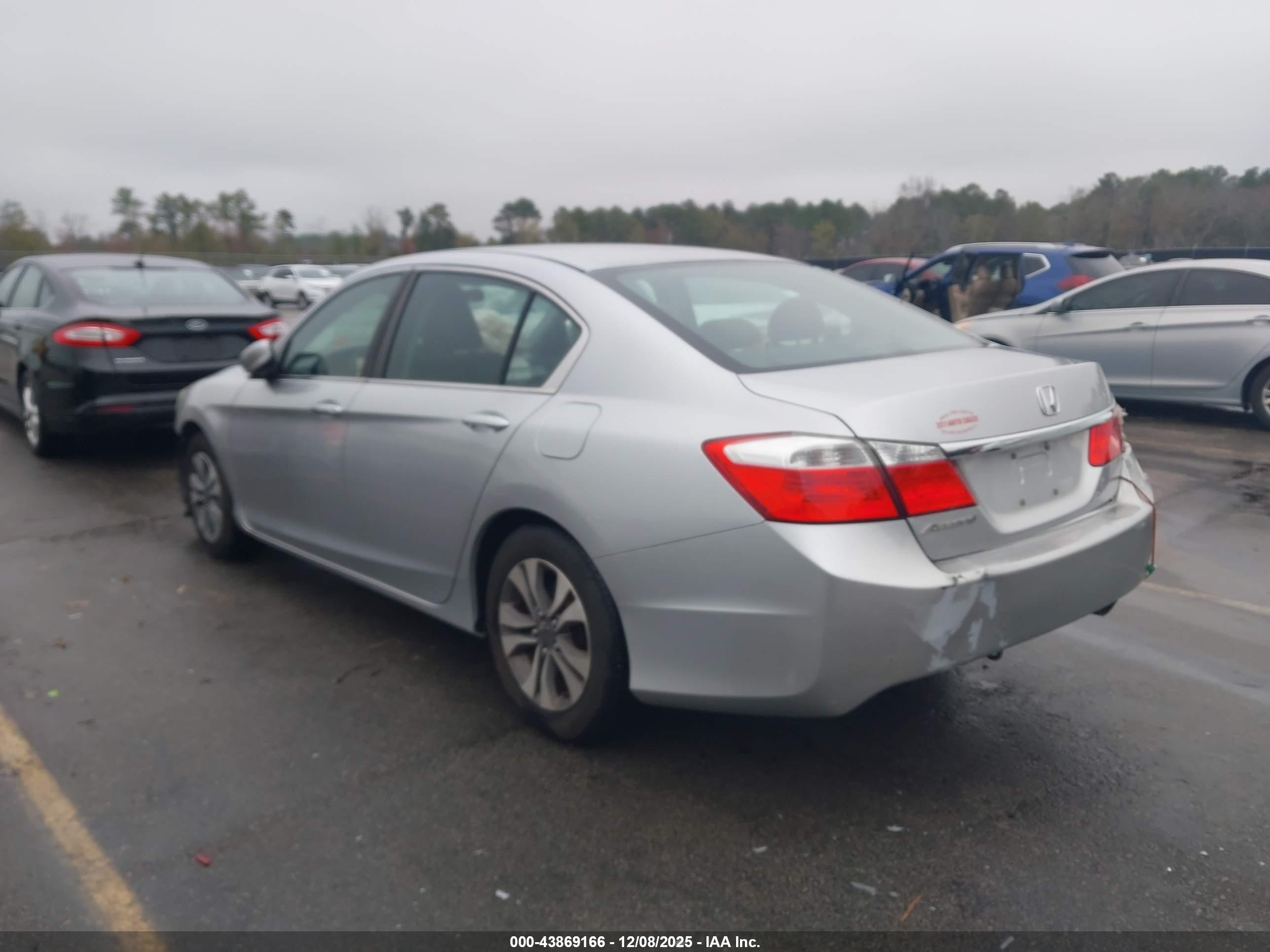 HONDA ACCORD image 3
