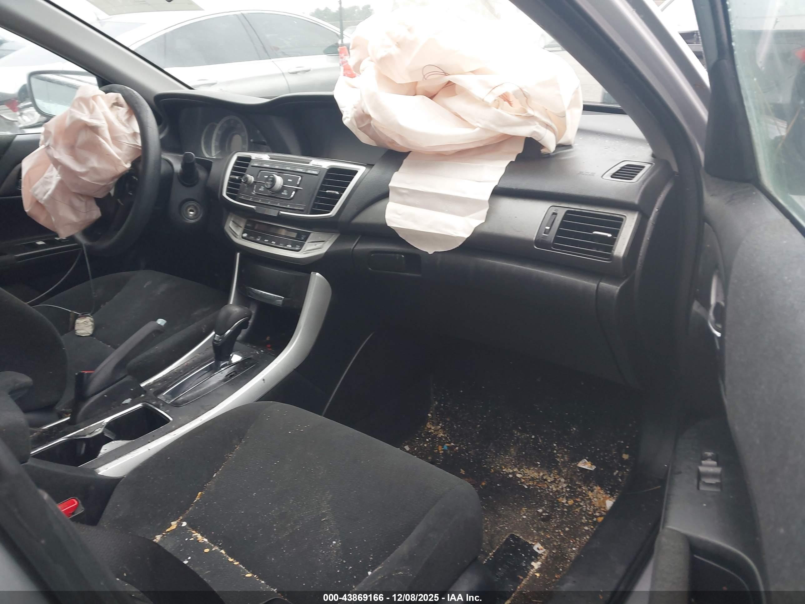HONDA ACCORD image 5
