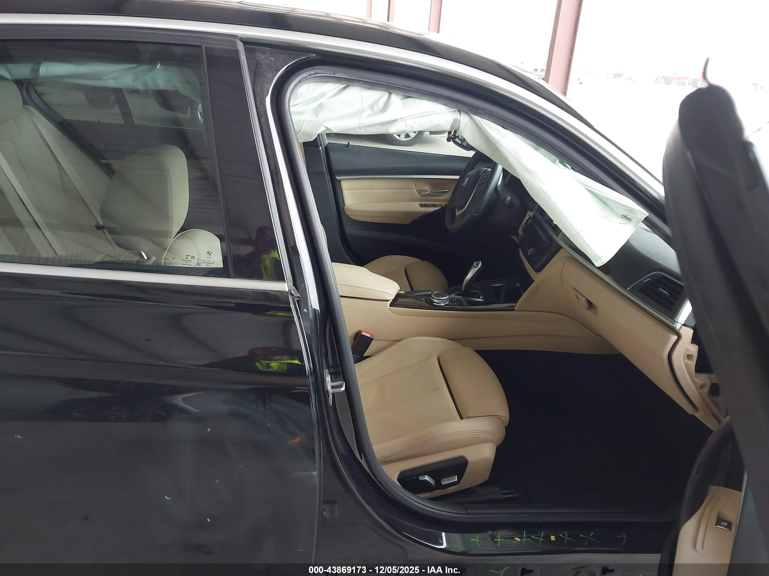 BMW 330I image 5