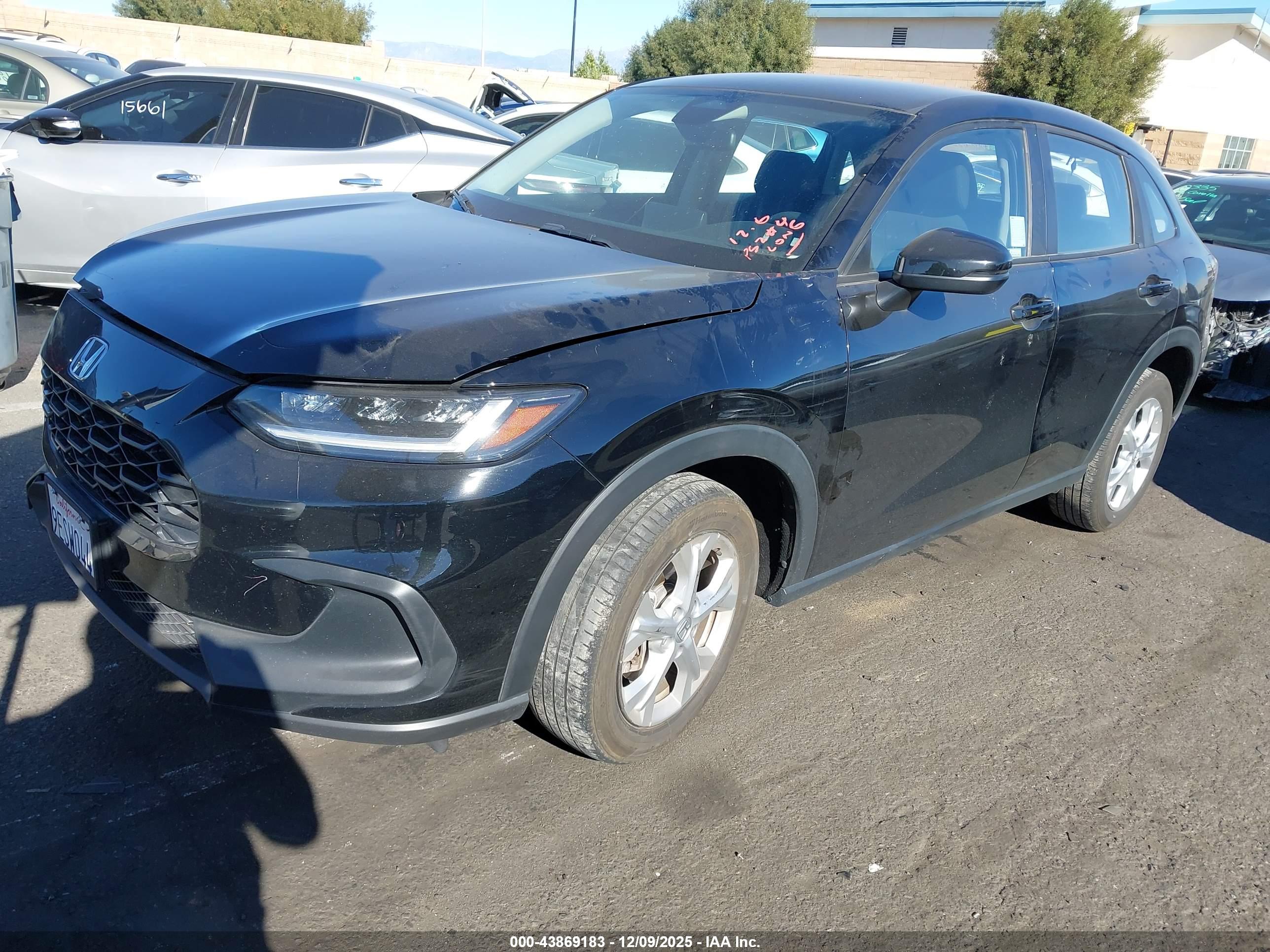 HONDA HR-V image 2