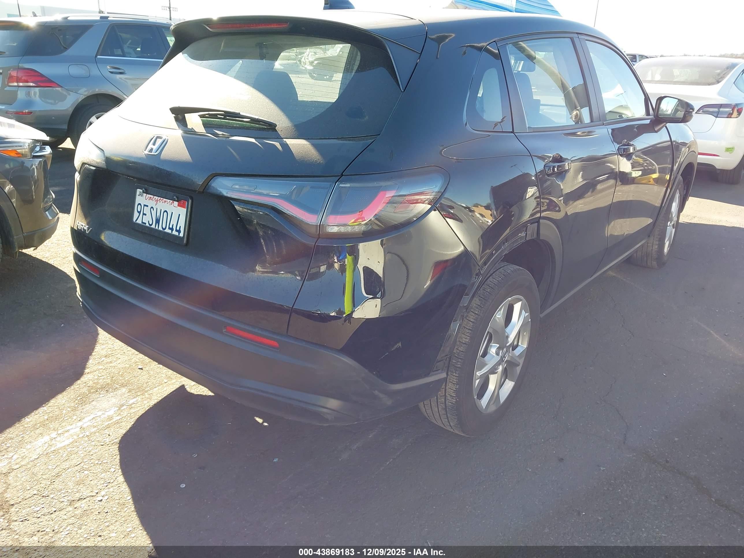 HONDA HR-V image 4