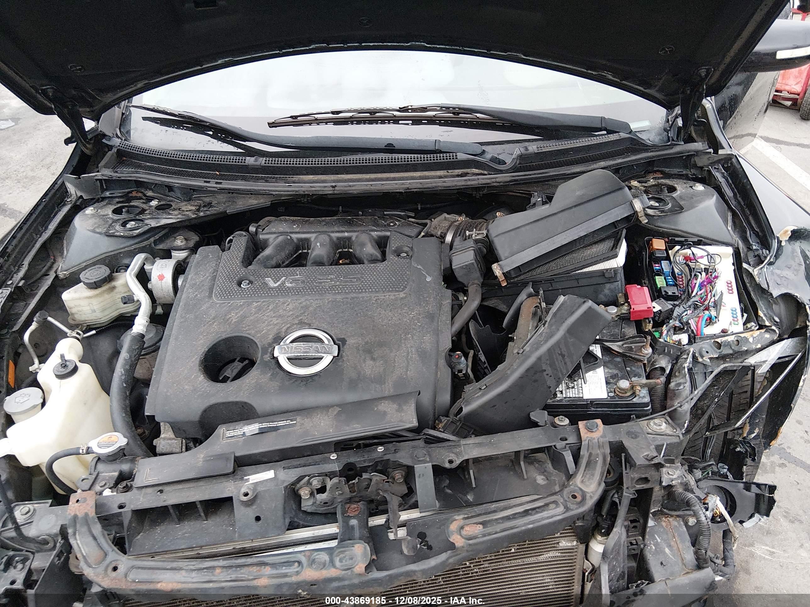 NISSAN ALTIMA image 10