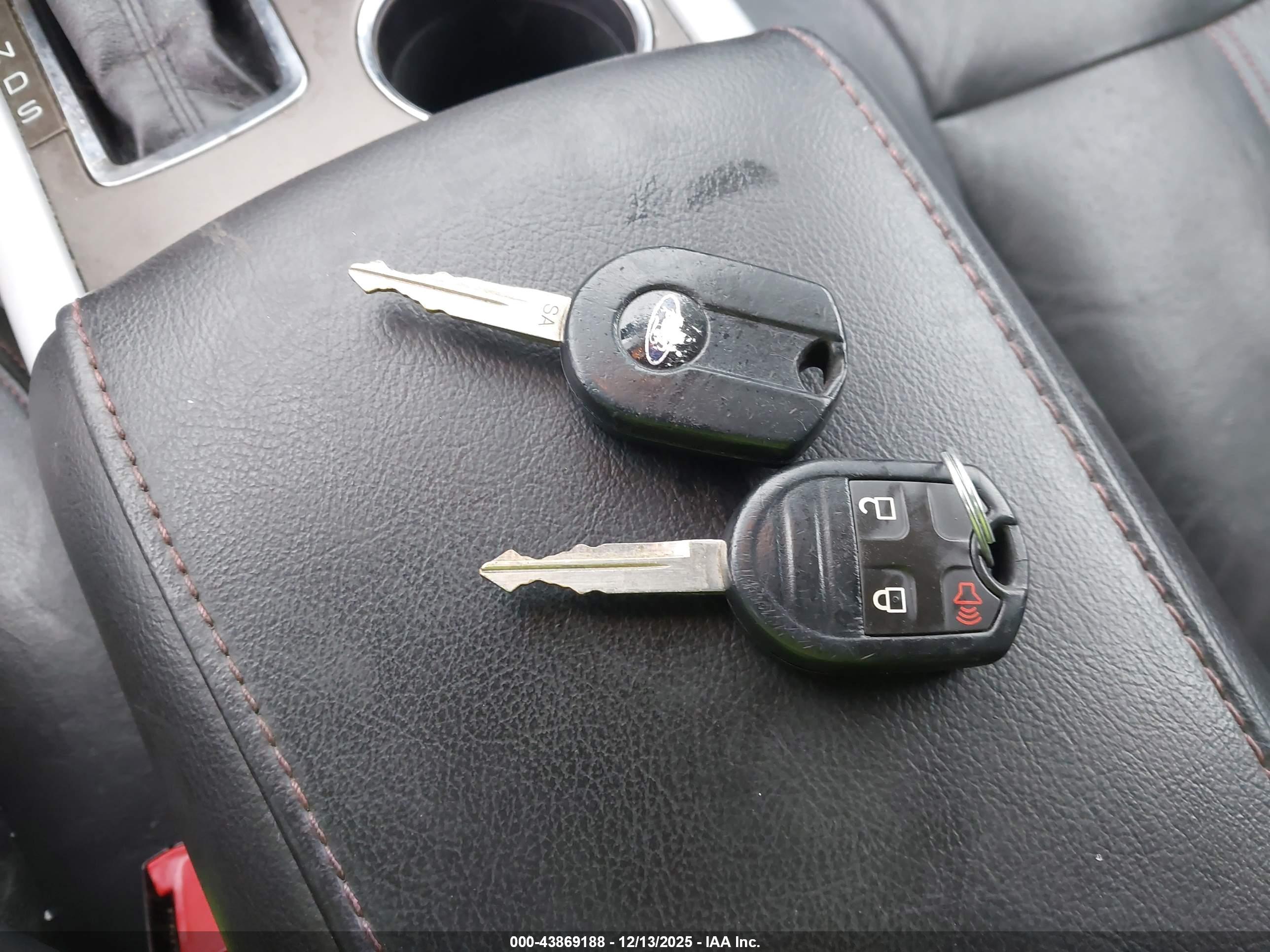 FORD EDGE image 11