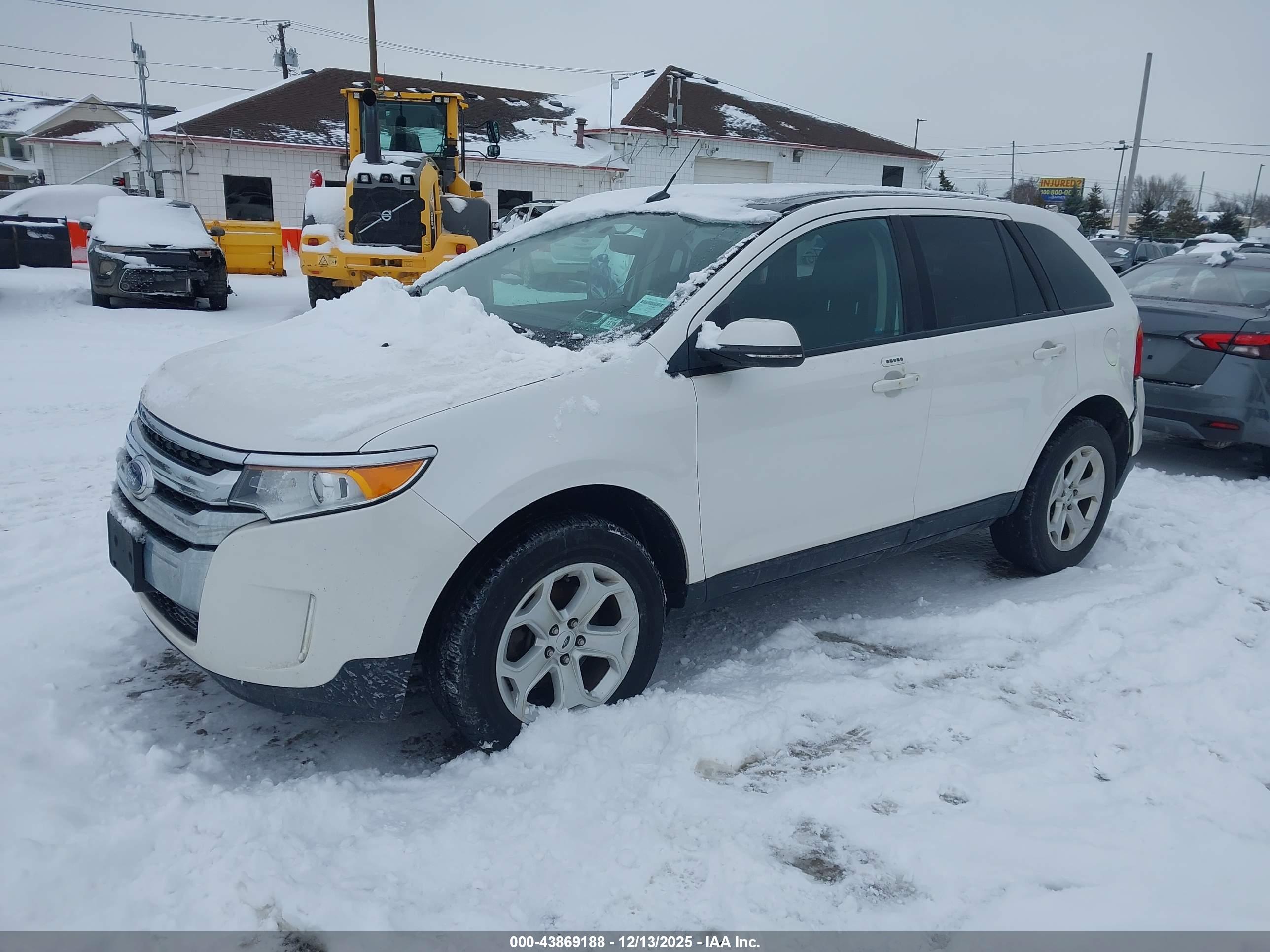 FORD EDGE image 2