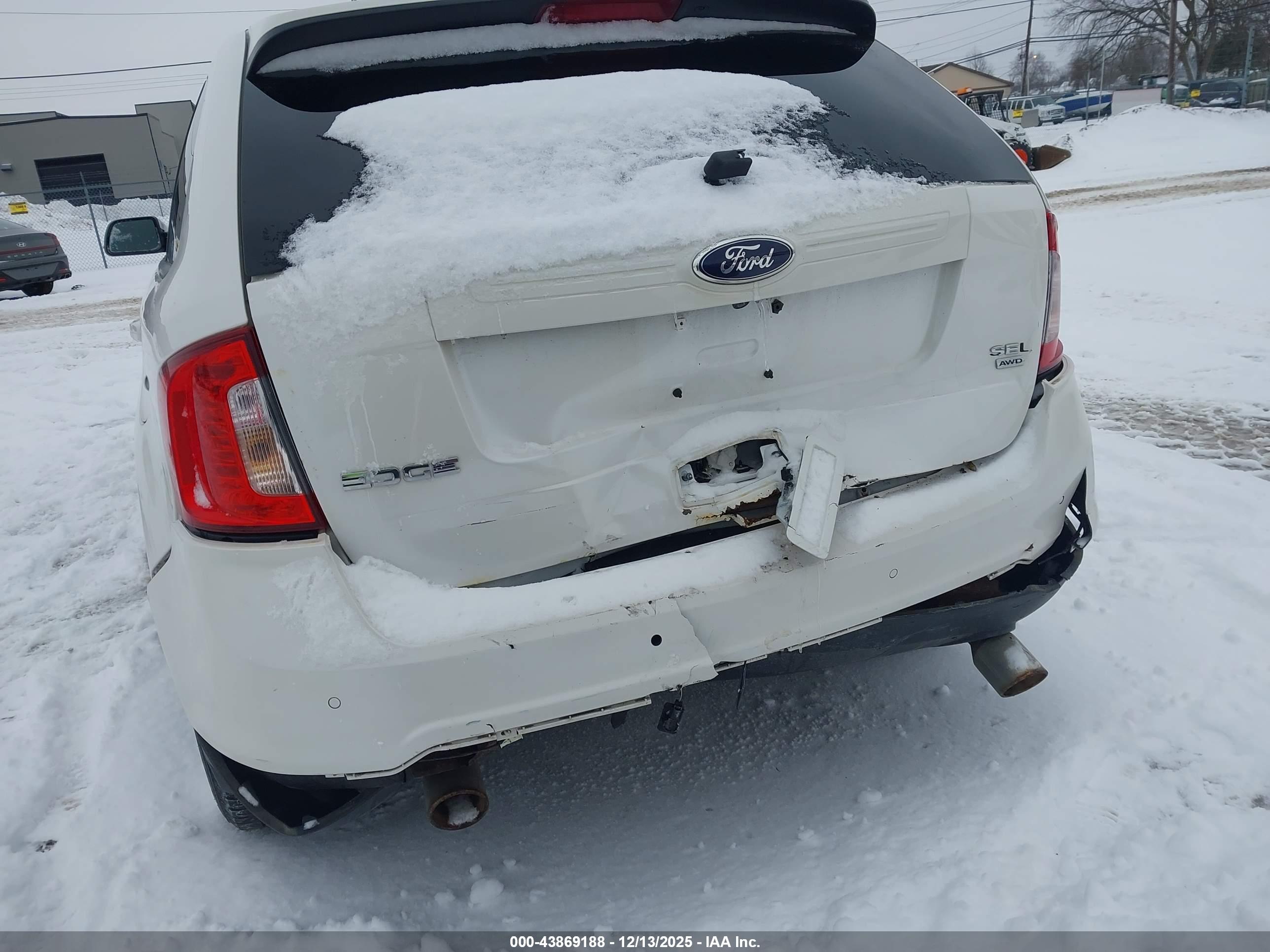 FORD EDGE image 6