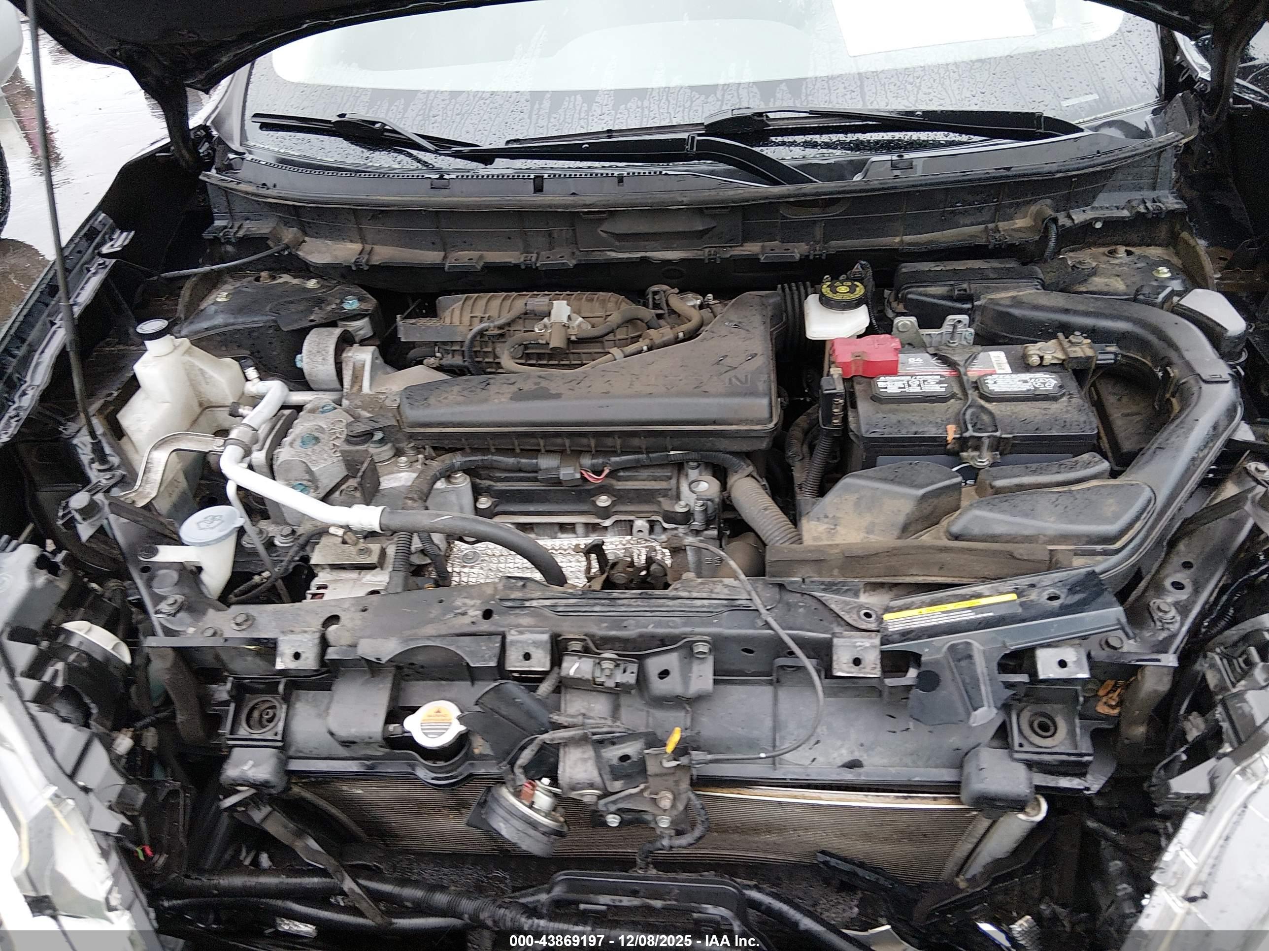 NISSAN ROGUE image 10