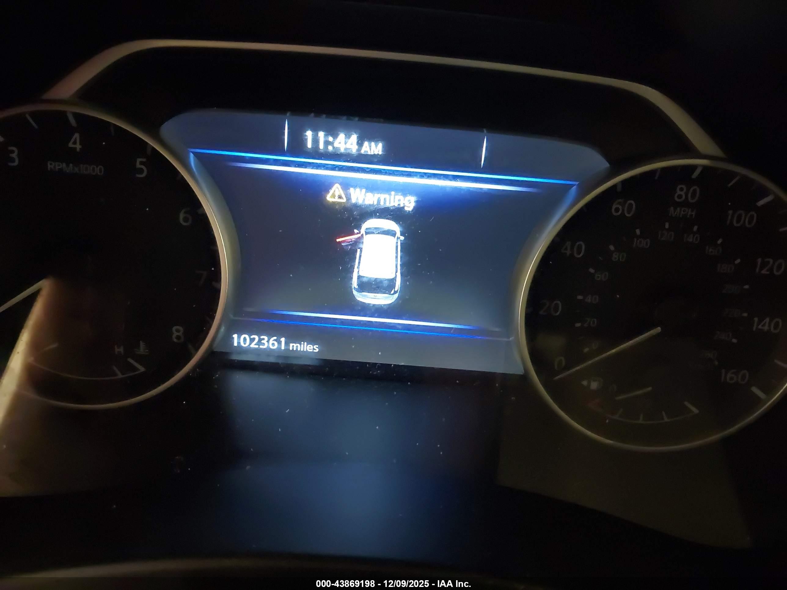 NISSAN MURANO image 7