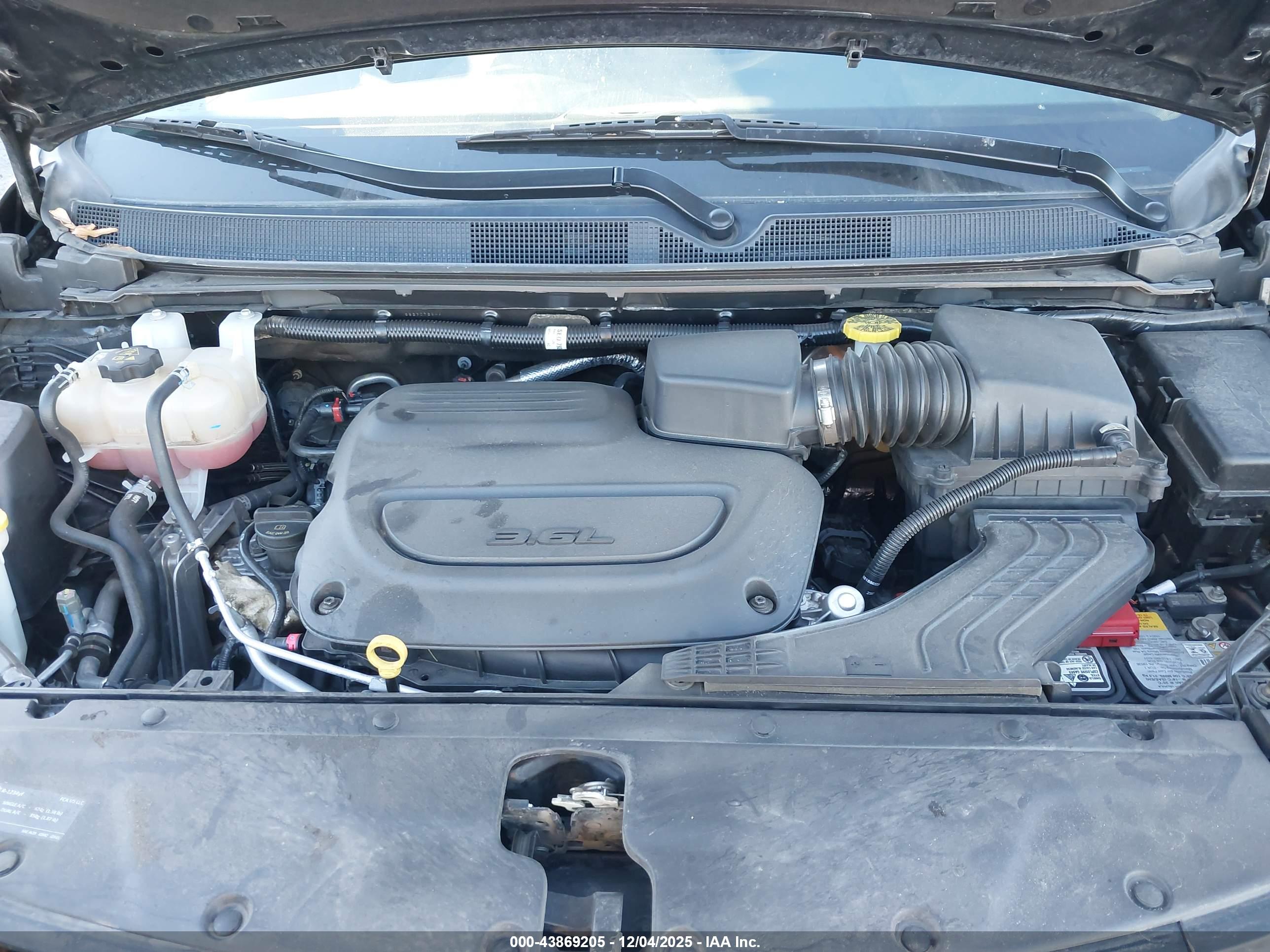 CHRYSLER PACIFICA image 10