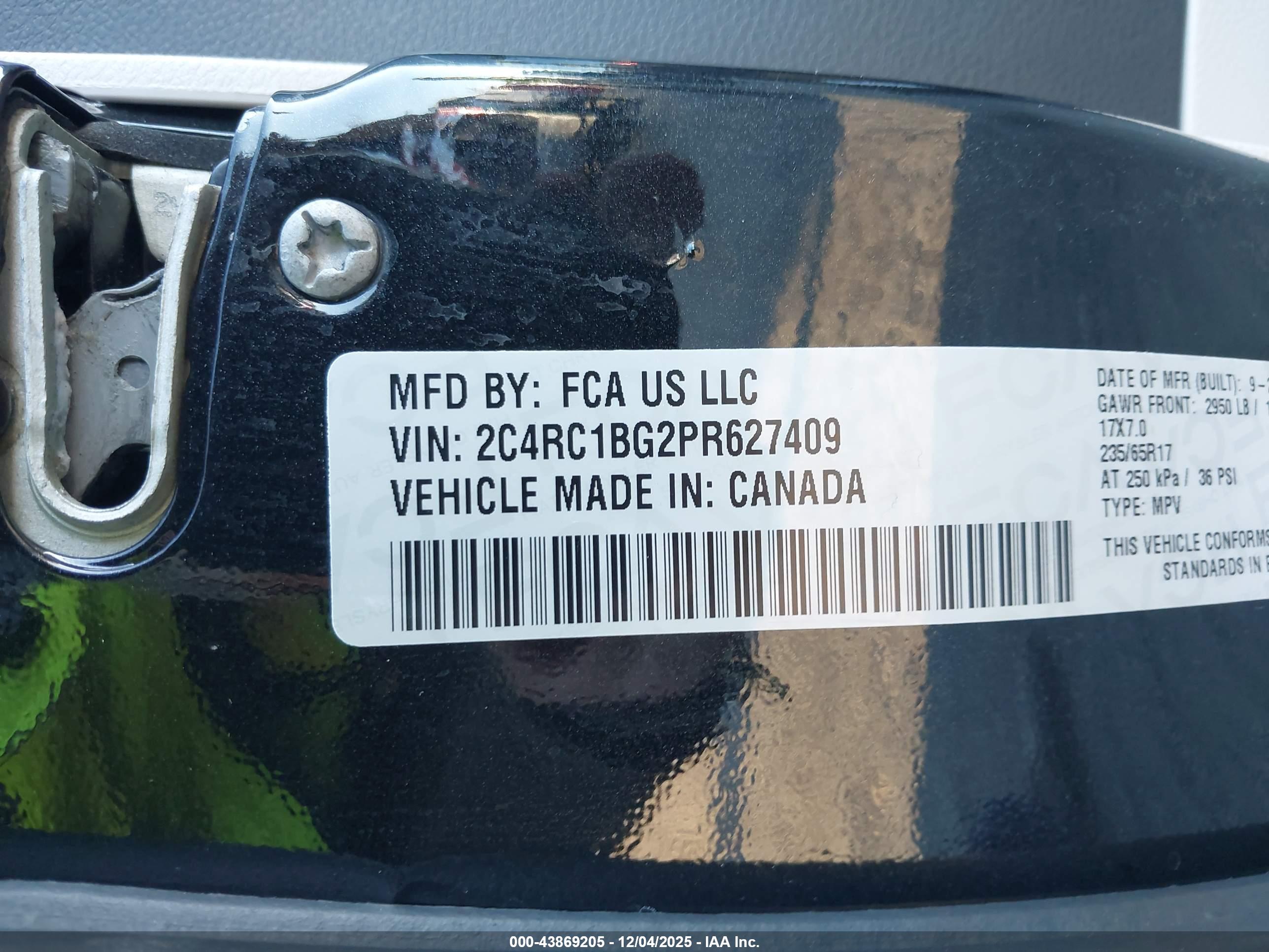 CHRYSLER PACIFICA image 9