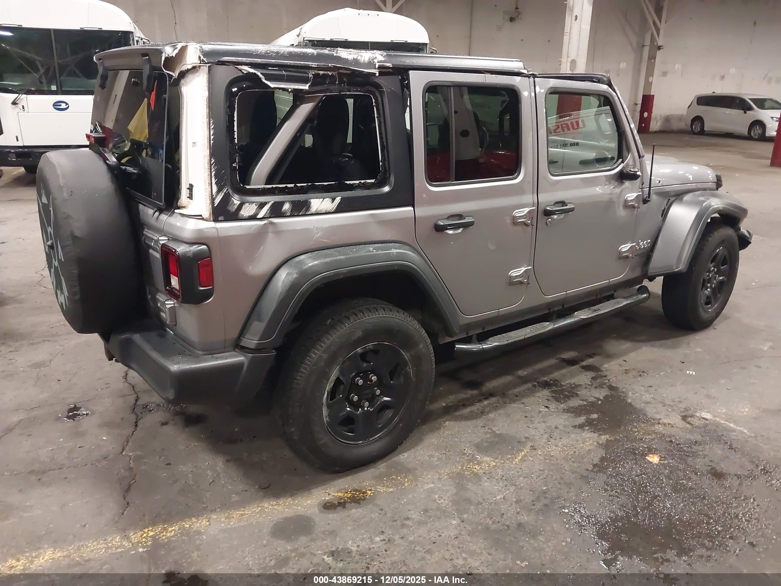JEEP WRANGLER image 4