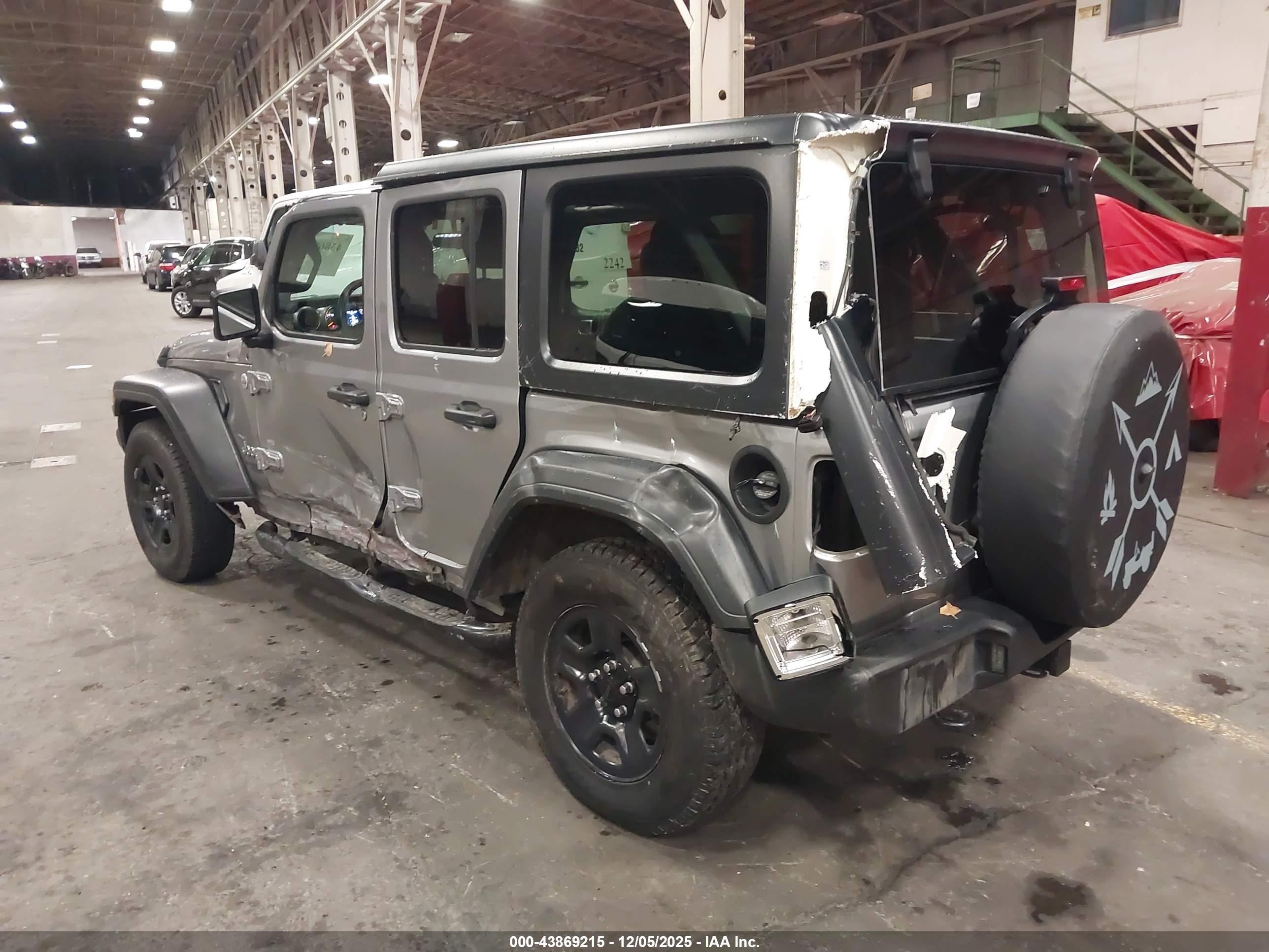 JEEP WRANGLER image 6