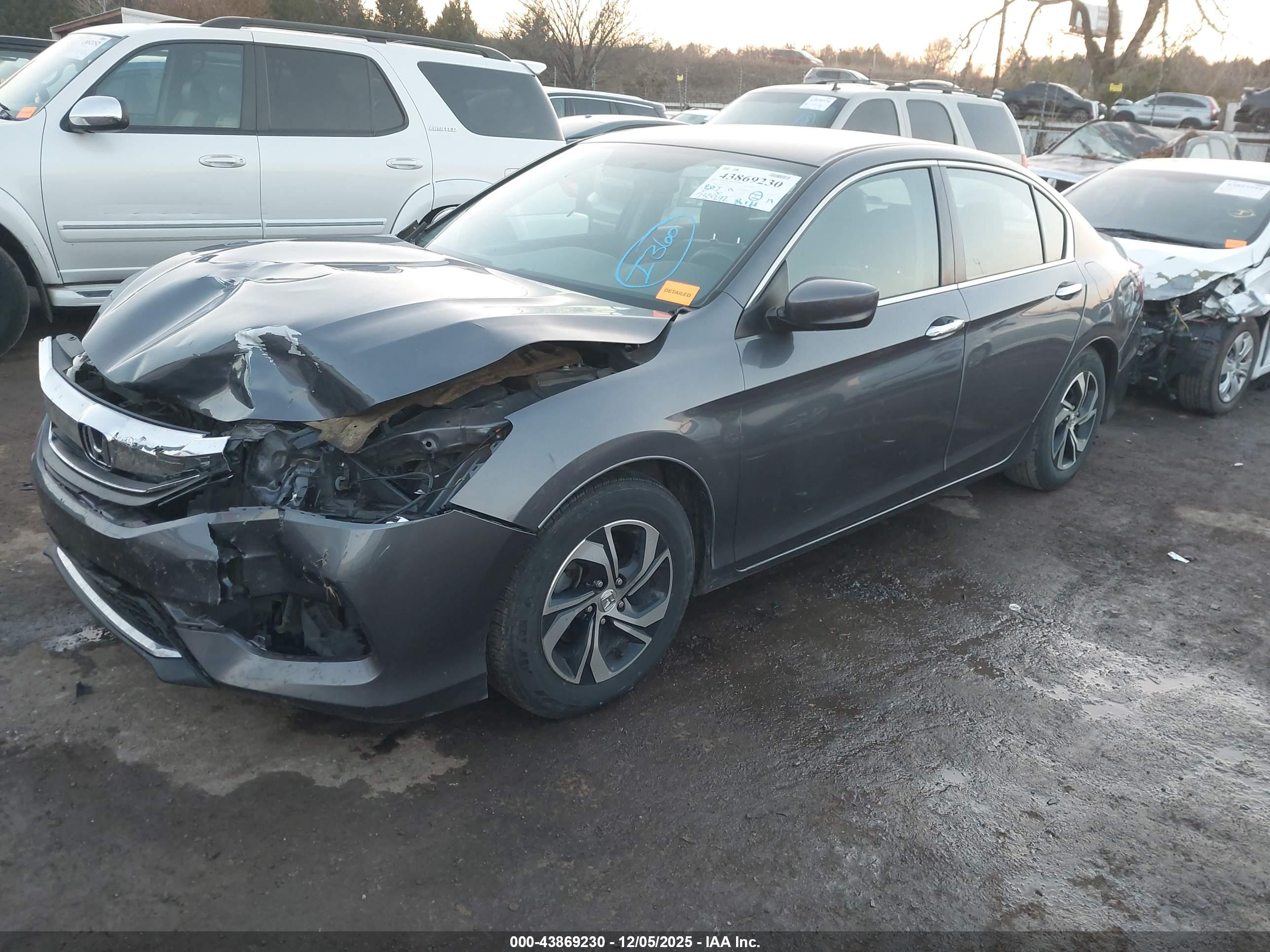 HONDA ACCORD image 2