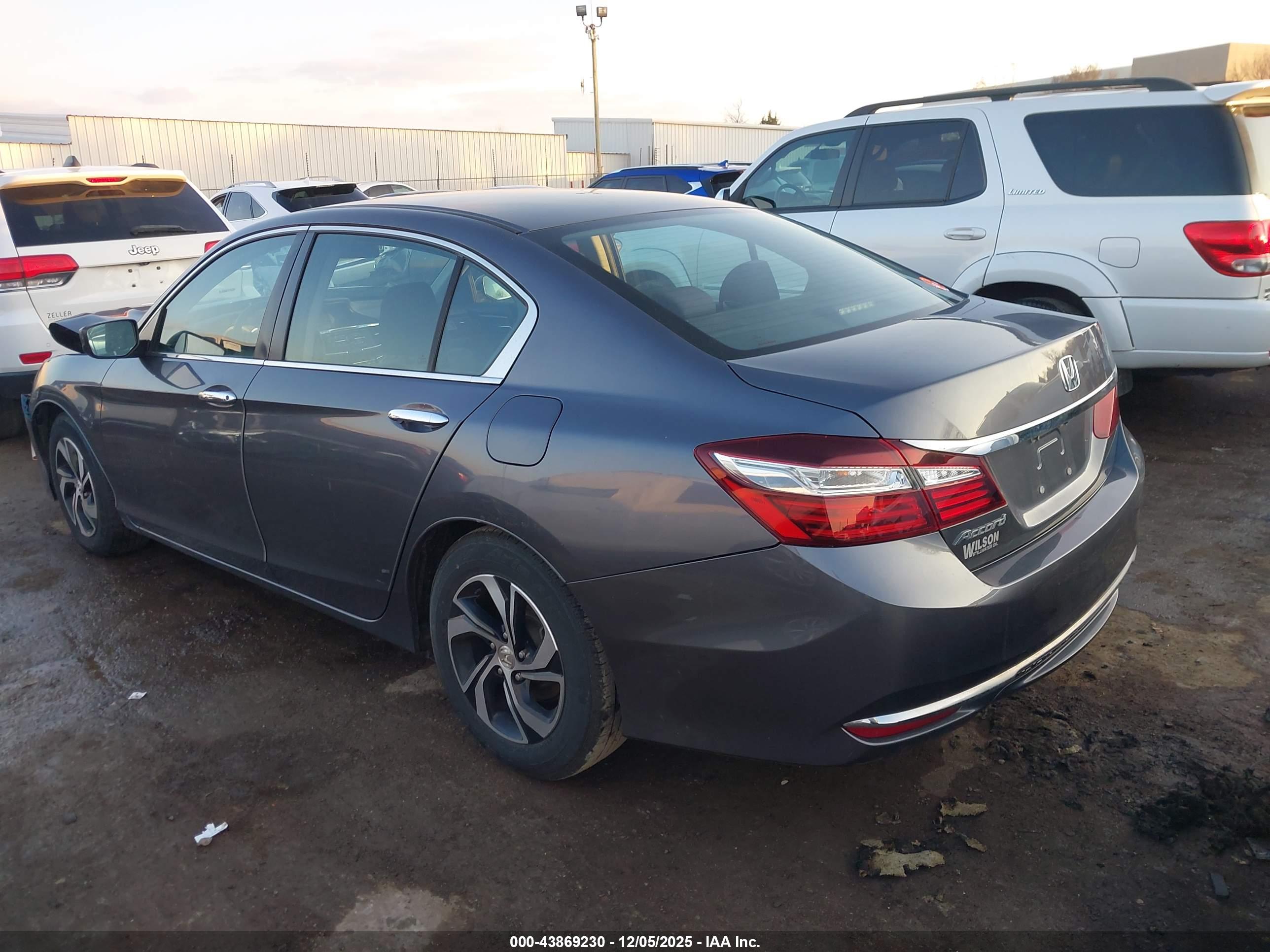 HONDA ACCORD image 3