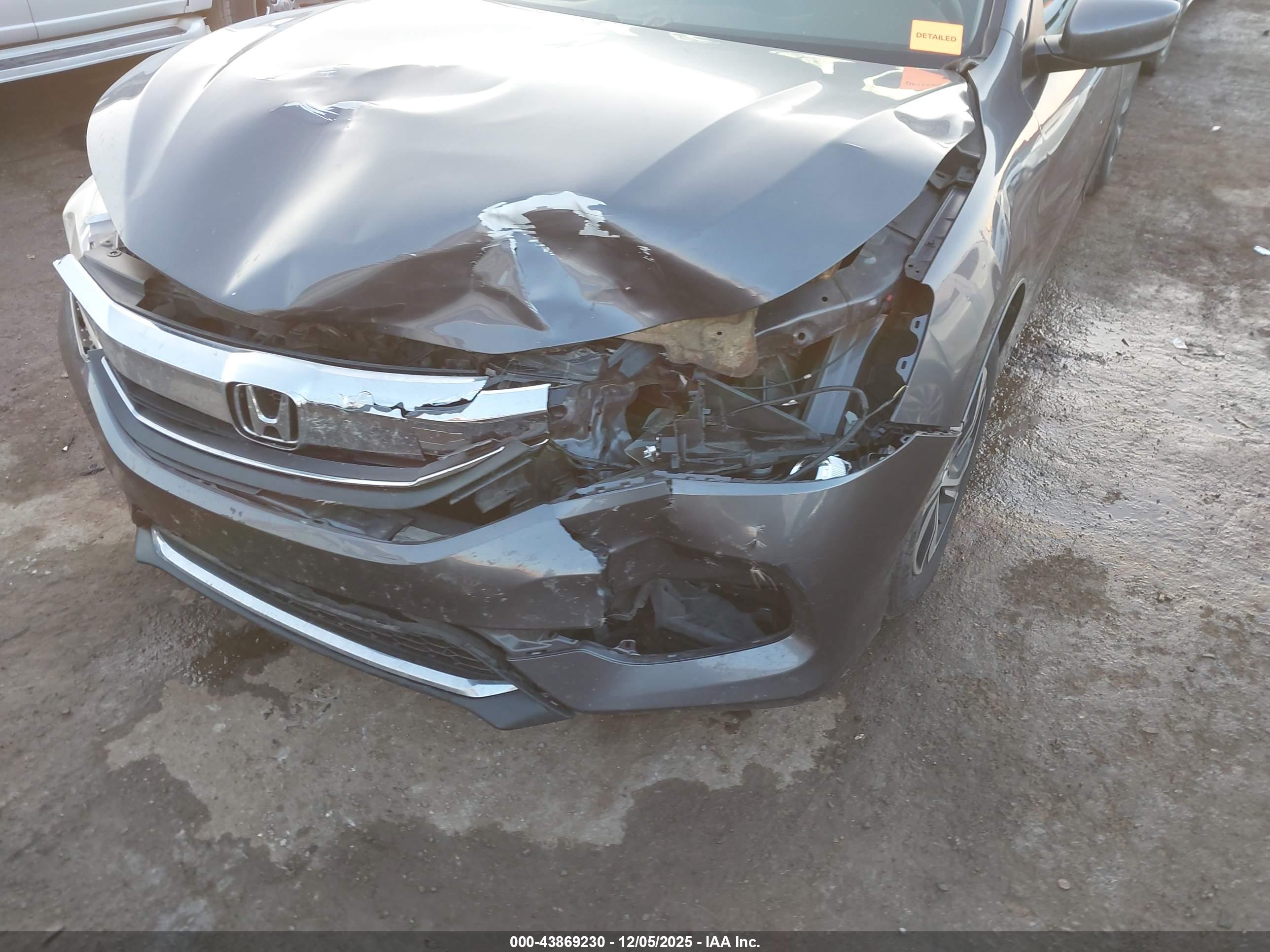 HONDA ACCORD image 6