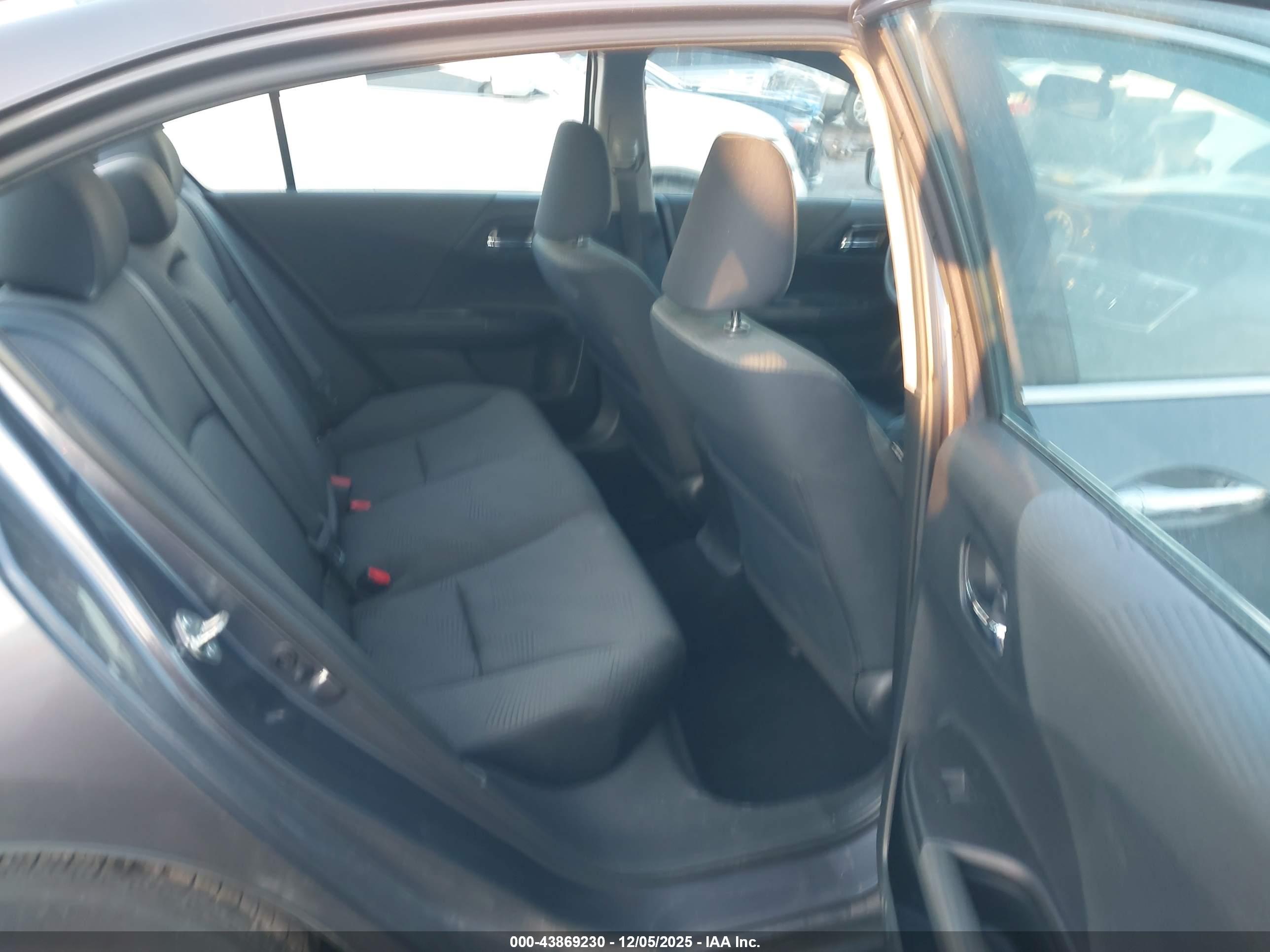 HONDA ACCORD image 8