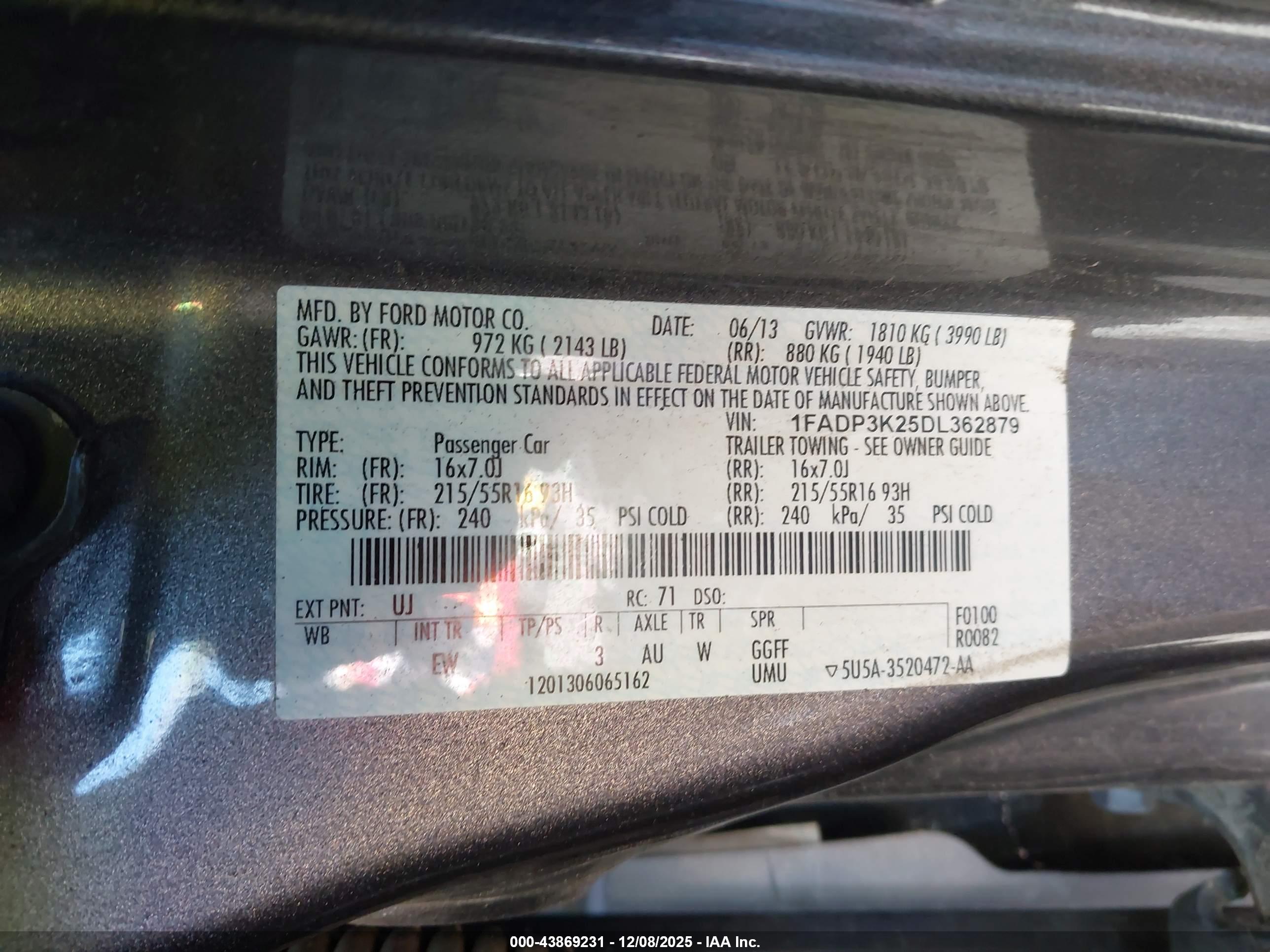 FORD FOCUS image 9