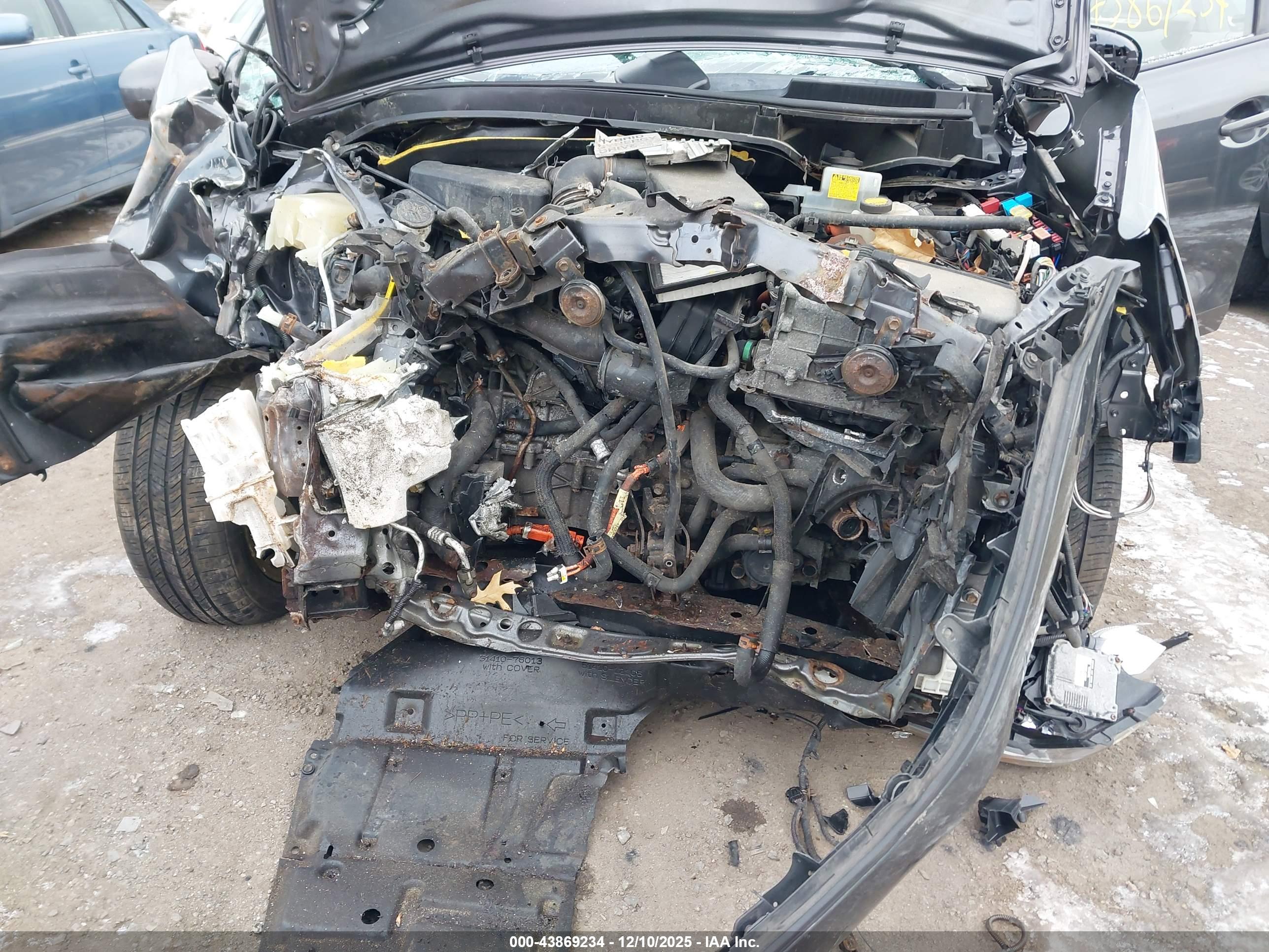 TOYOTA PRIUS image 6